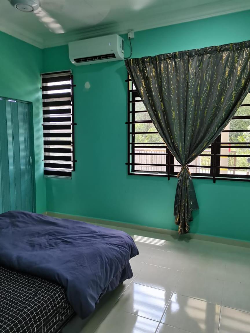 Makmur Homestay Marang photo 8