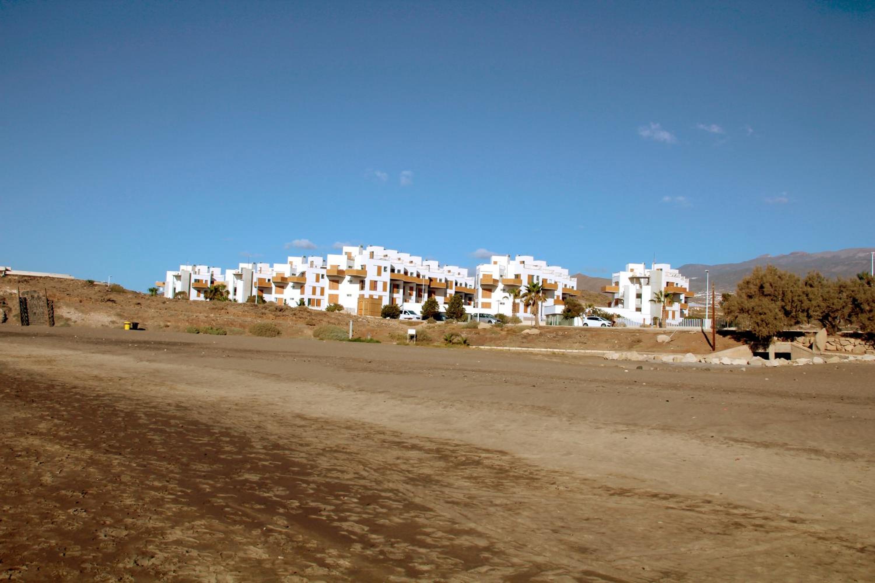 Sunny Duplex Los Martines