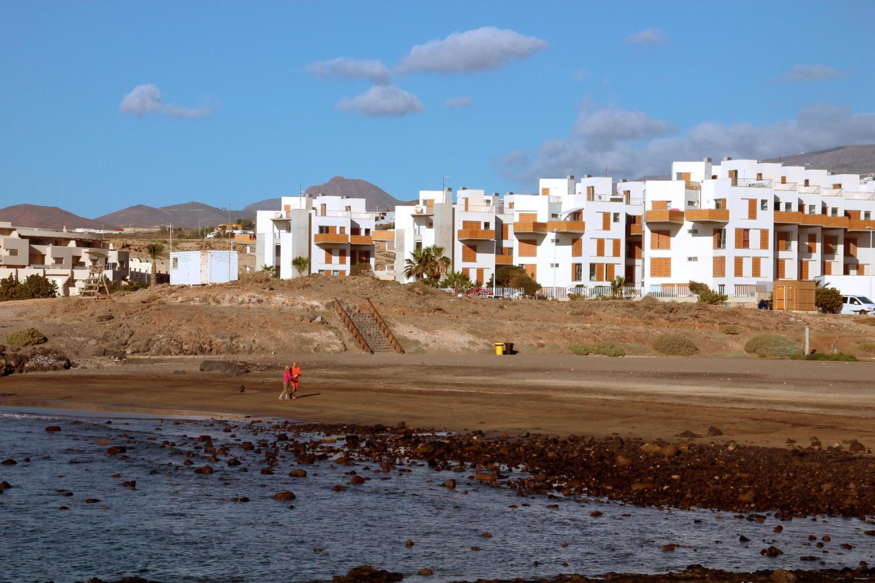 Sunny Duplex Los Martines