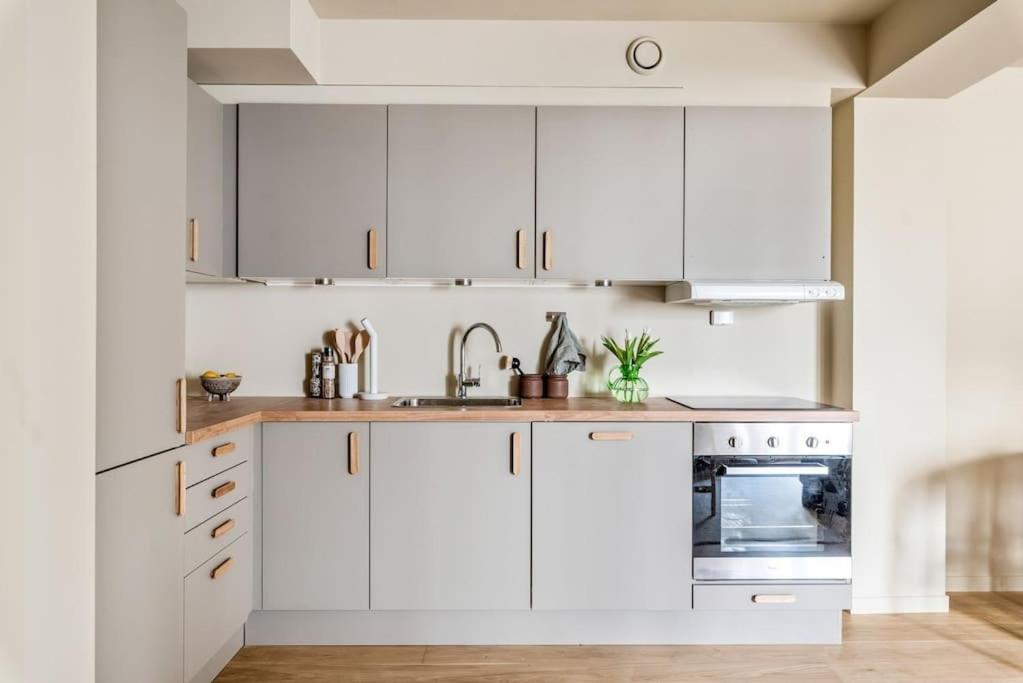 Magnificent Modern Apartment — Gamle Oslo/ Bjørvika