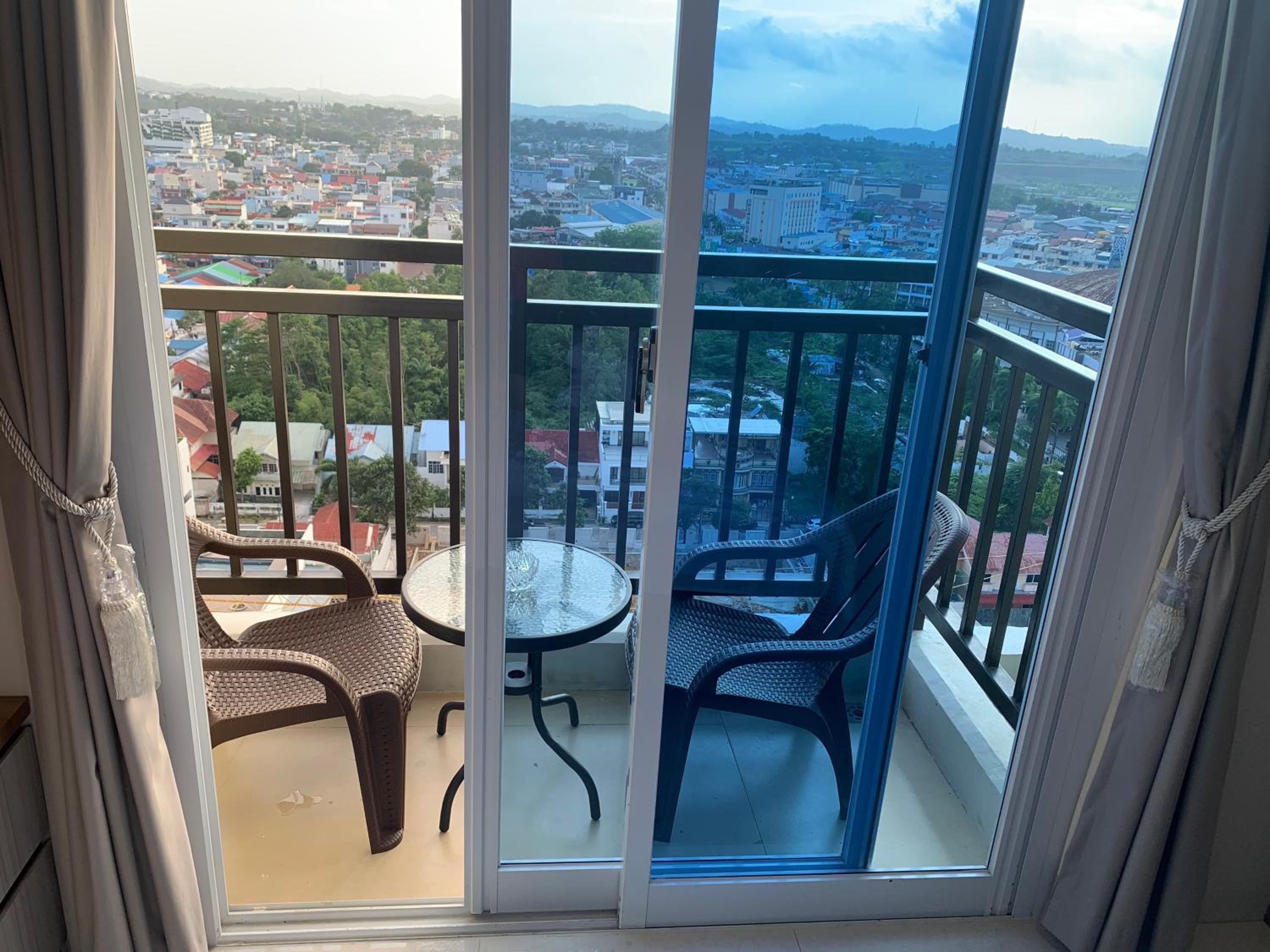 Wiwi Formosa Residence 2 Bedroom 12th Floor