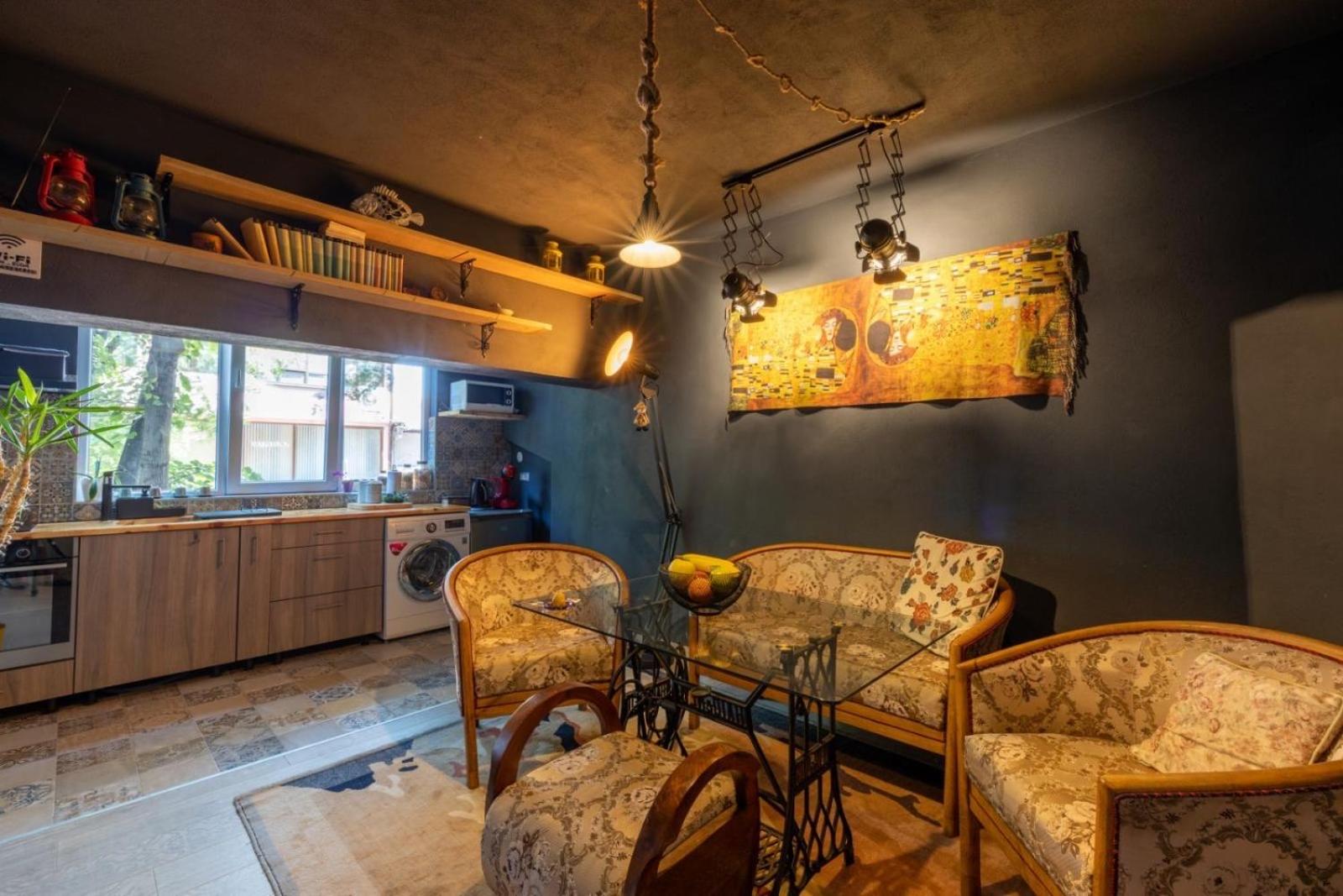 The Cave Vintage Apartment, Varna City, Bulgaria