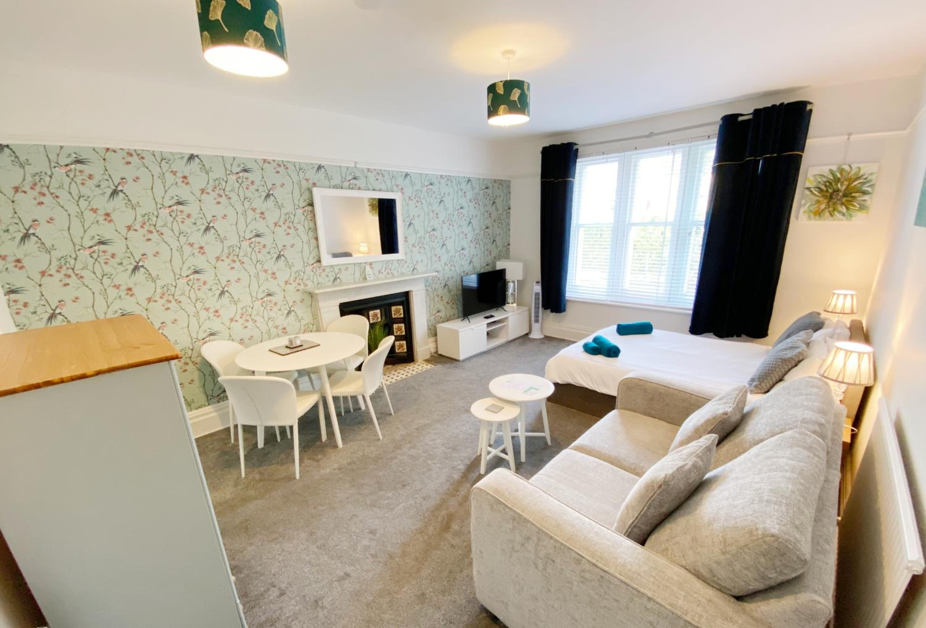 The Chine Stylish Studio Near Beach Free Parking Sleeps Max 4 Pet Friendly fees apply view 5