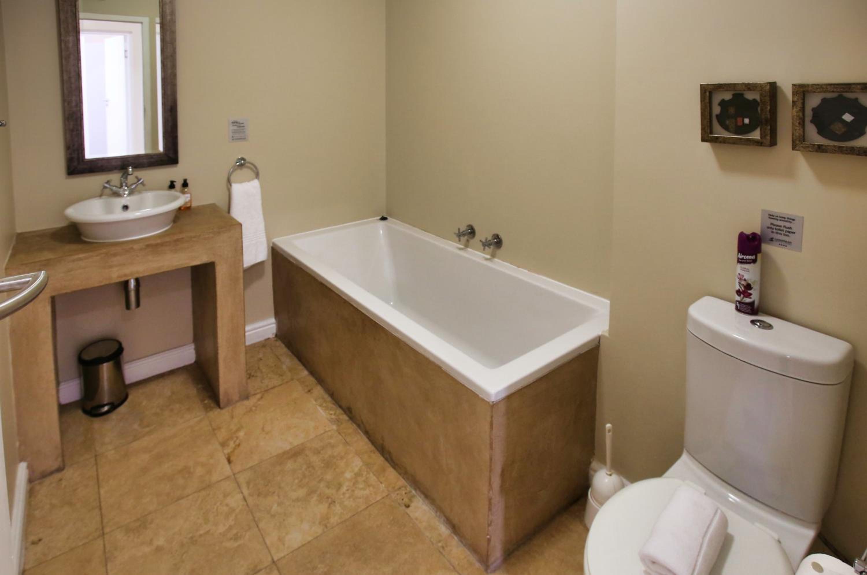 Ellefsen Golf Suite 103, Langebaan, 4-sleeper view 3