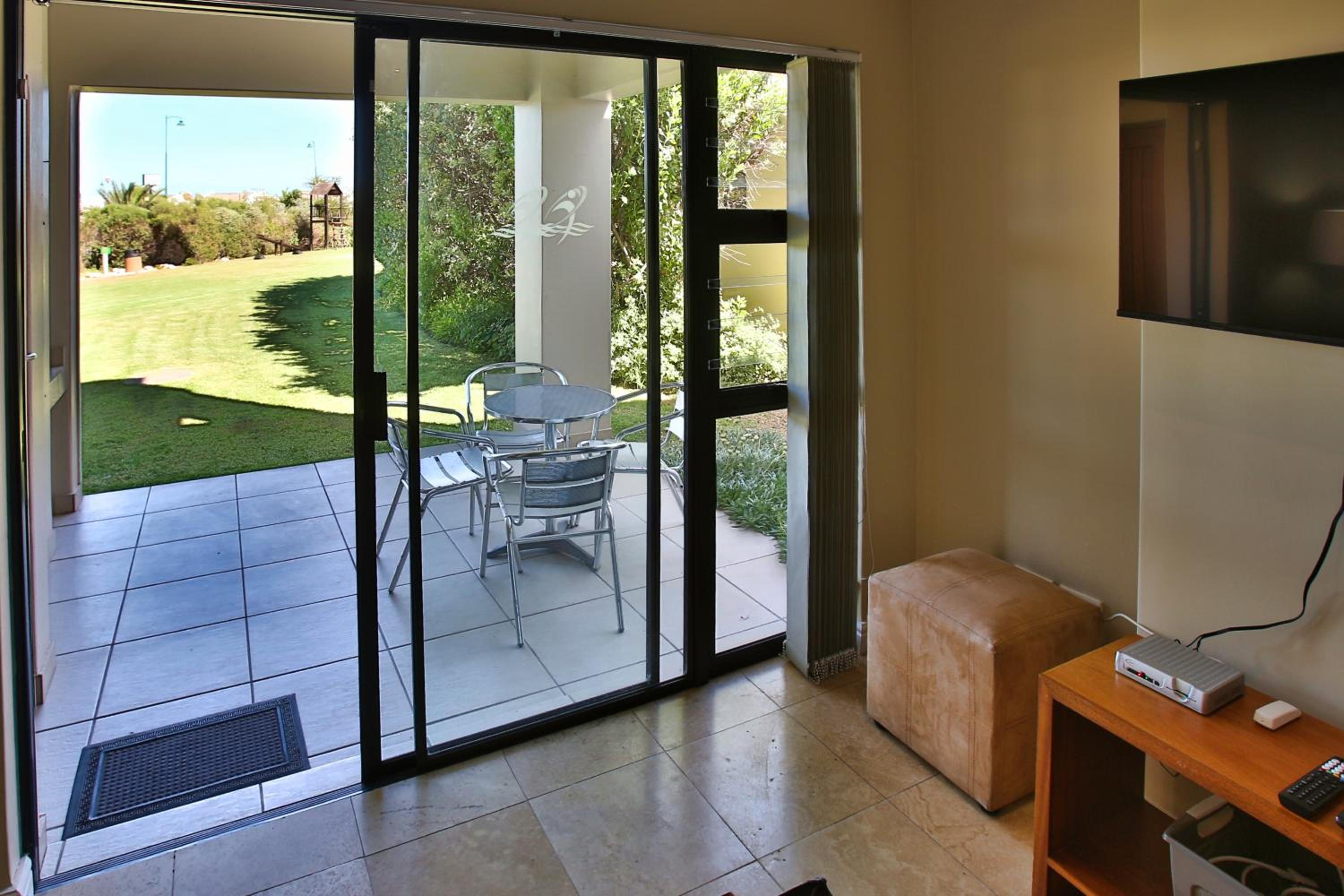 Ellefsen Golf Suite 103, Langebaan, 4-sleeper view 5