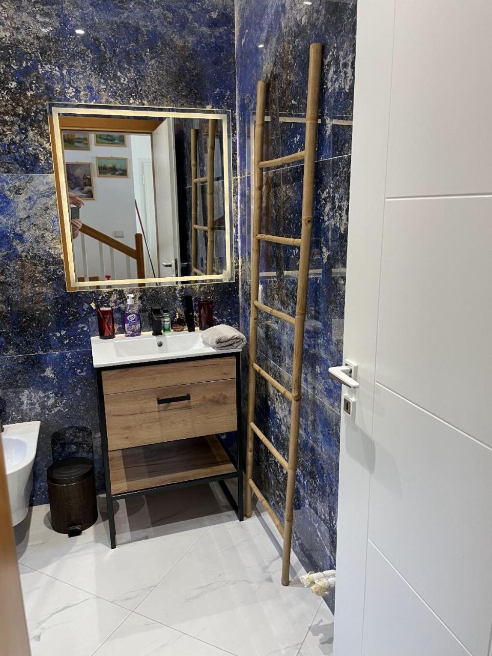 TEUTA- Luxury Penthouse 200m2