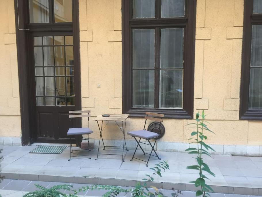 Central apartment Király street