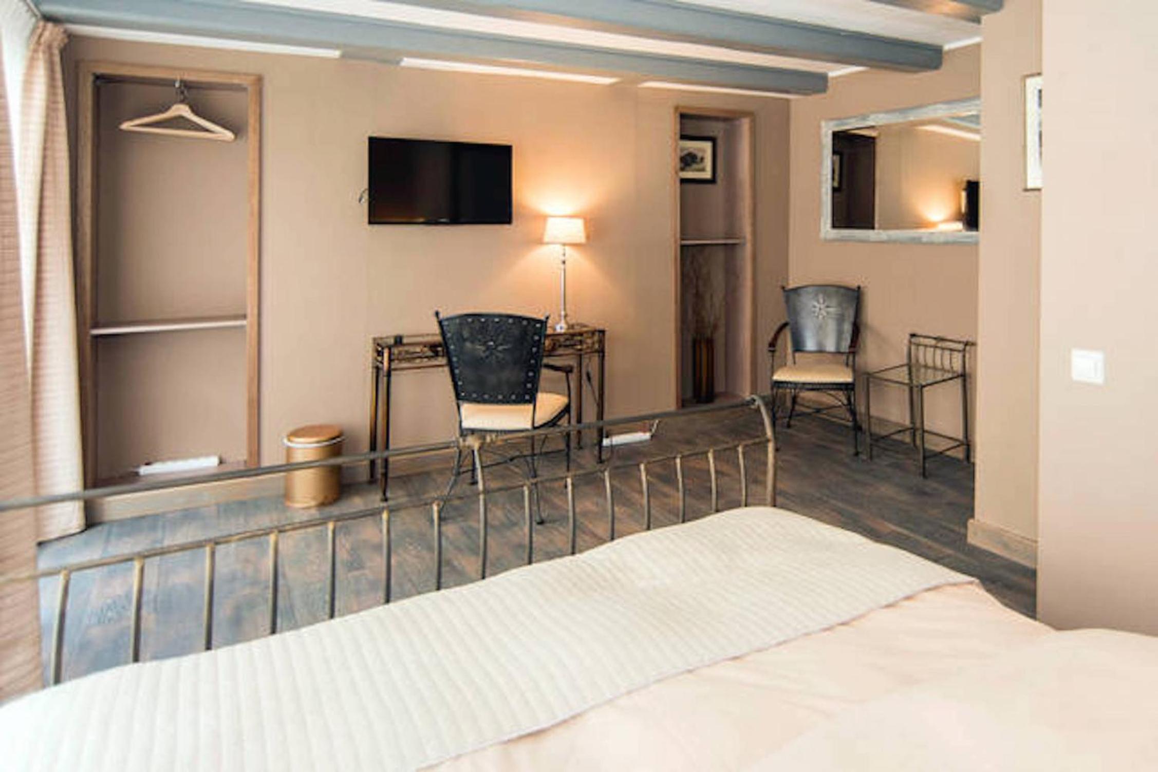 Central Guest Rooms