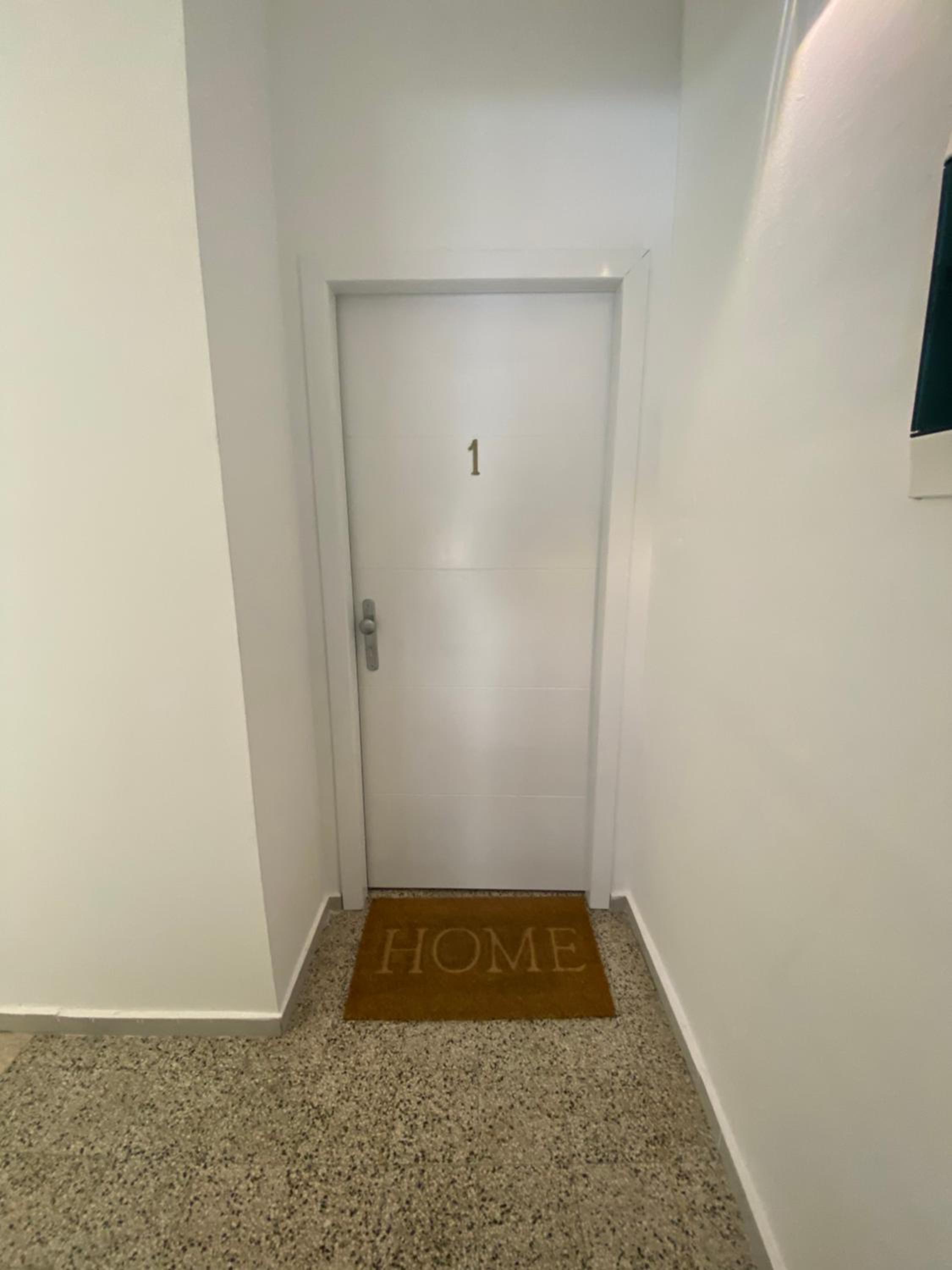 Jonexh Apartments