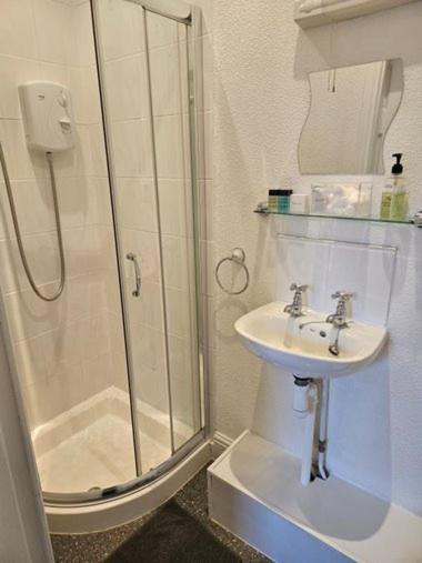Hermosa Guest House