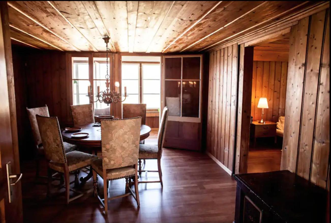 Marianne's Rustic