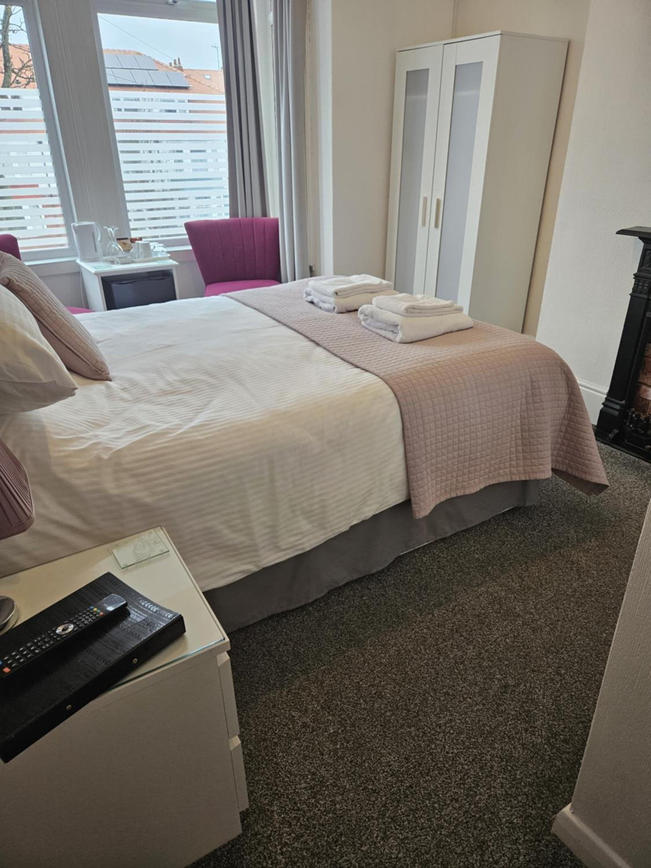Hermosa Guest House