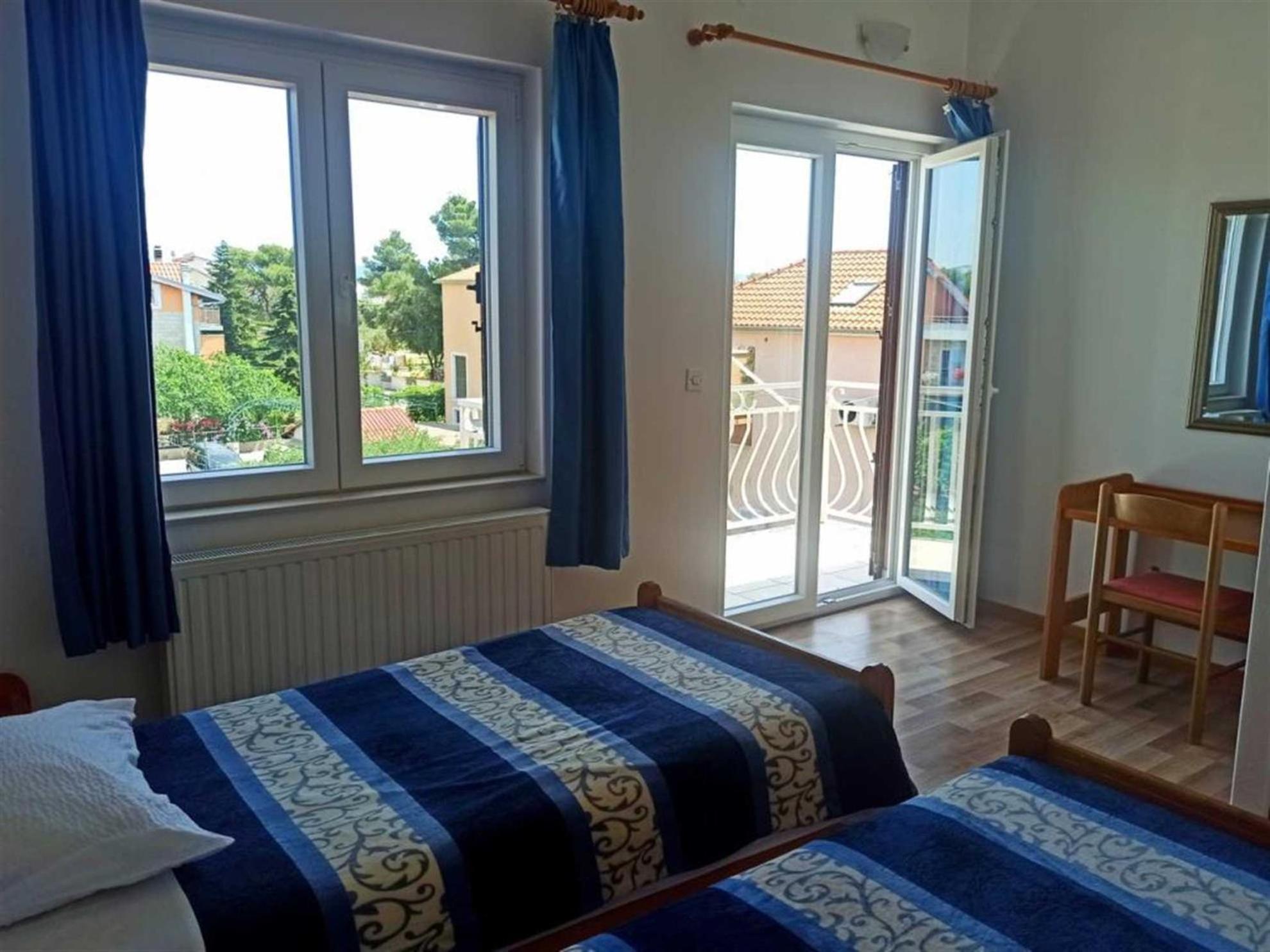 Charming Beach Apartments, Brodarica, Šibenik City
