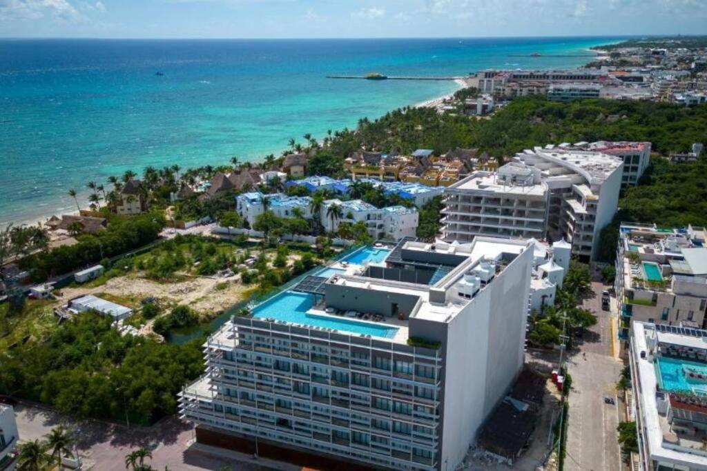 Hotel Luxury 1BR Condo Prime Location - Image 1