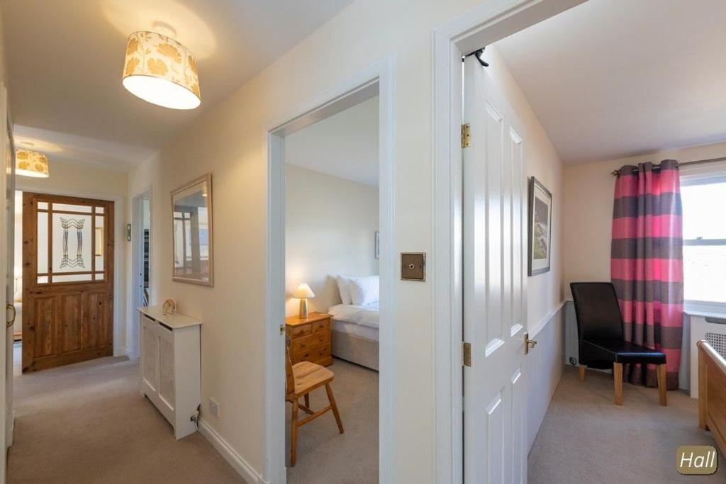 Hideaway Cottage