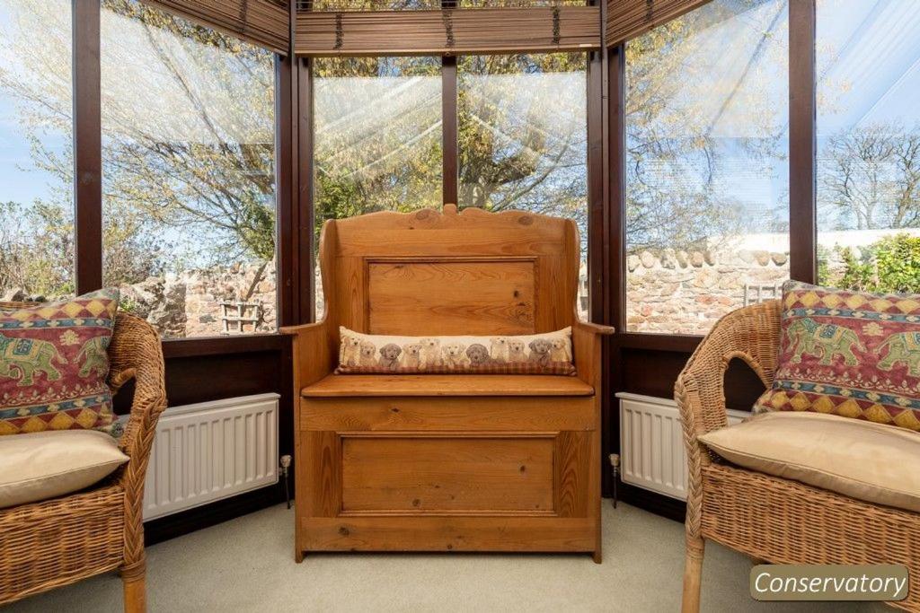 Hideaway Cottage