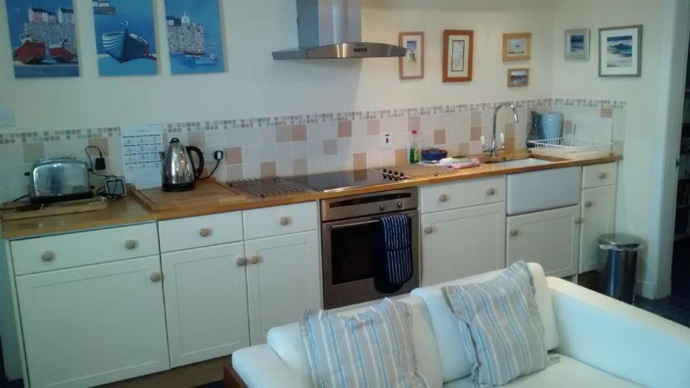Harbourside Cottage