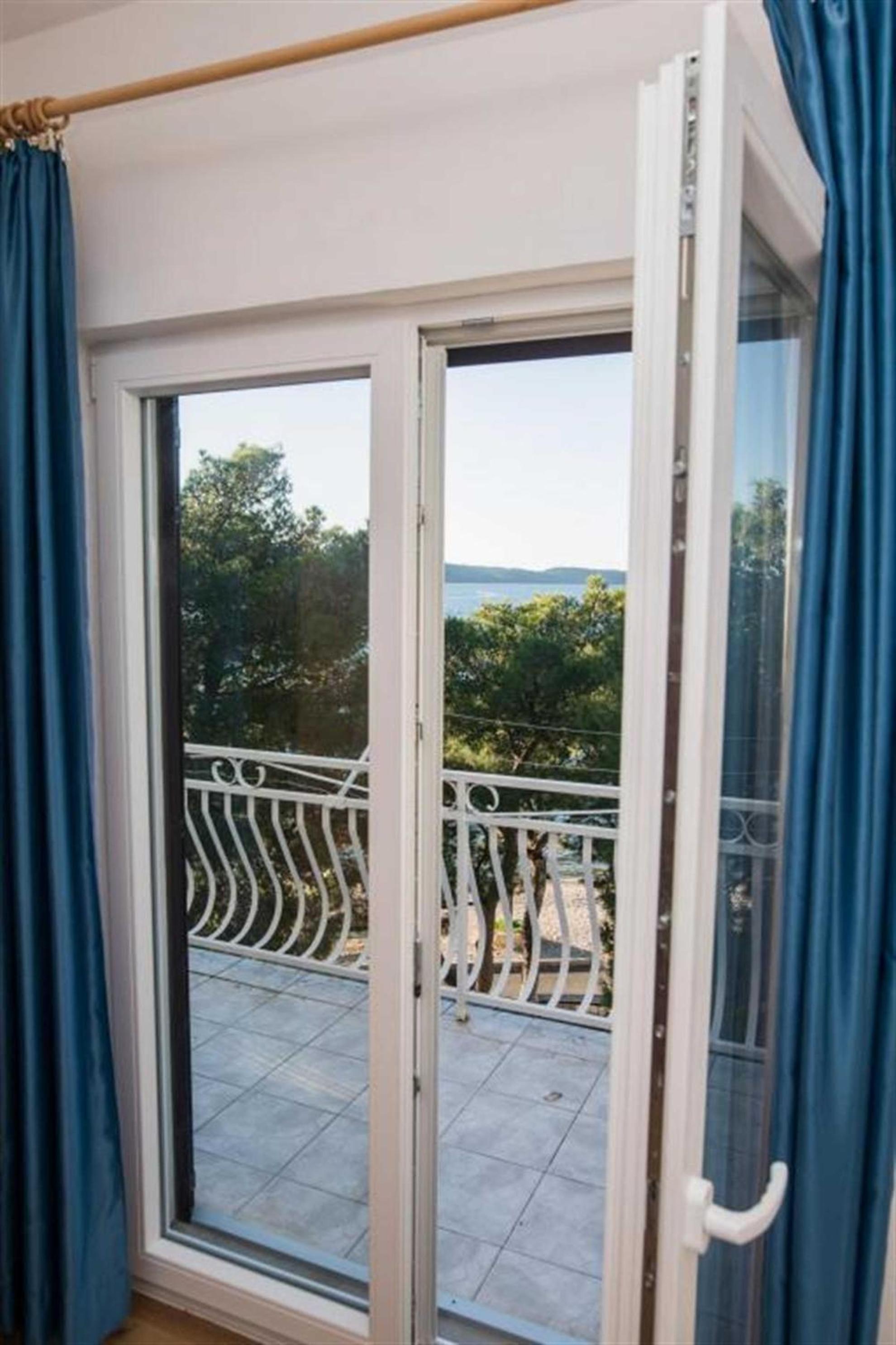 Charming Beach Apartments, Brodarica, Šibenik City