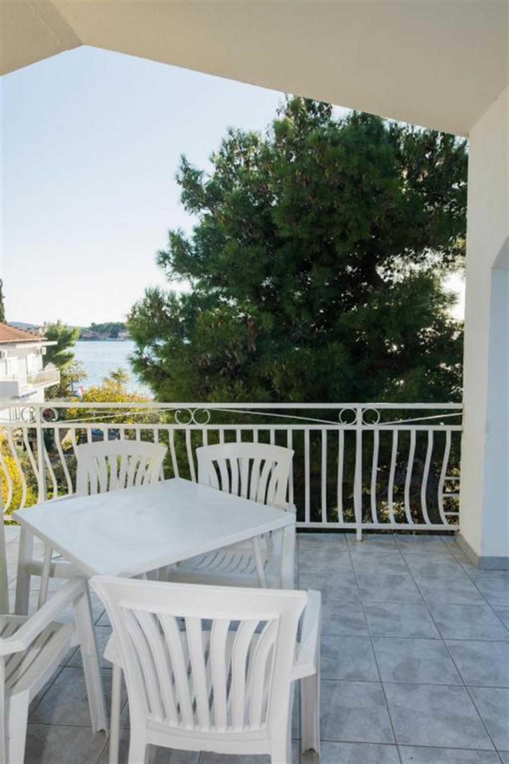 Charming Beach Apartments, Brodarica, Šibenik City