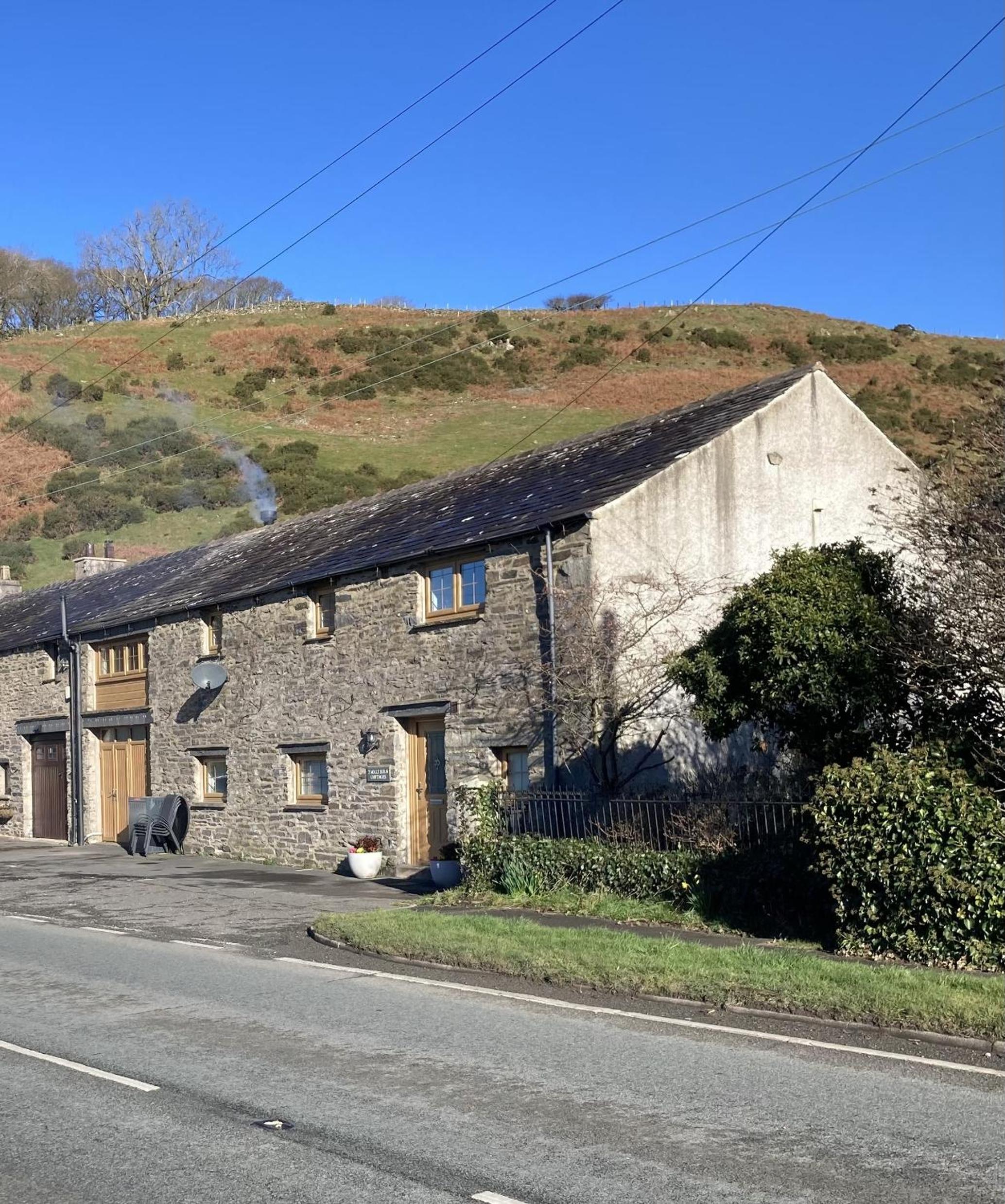 2 Malt Kiln Cottages view 3