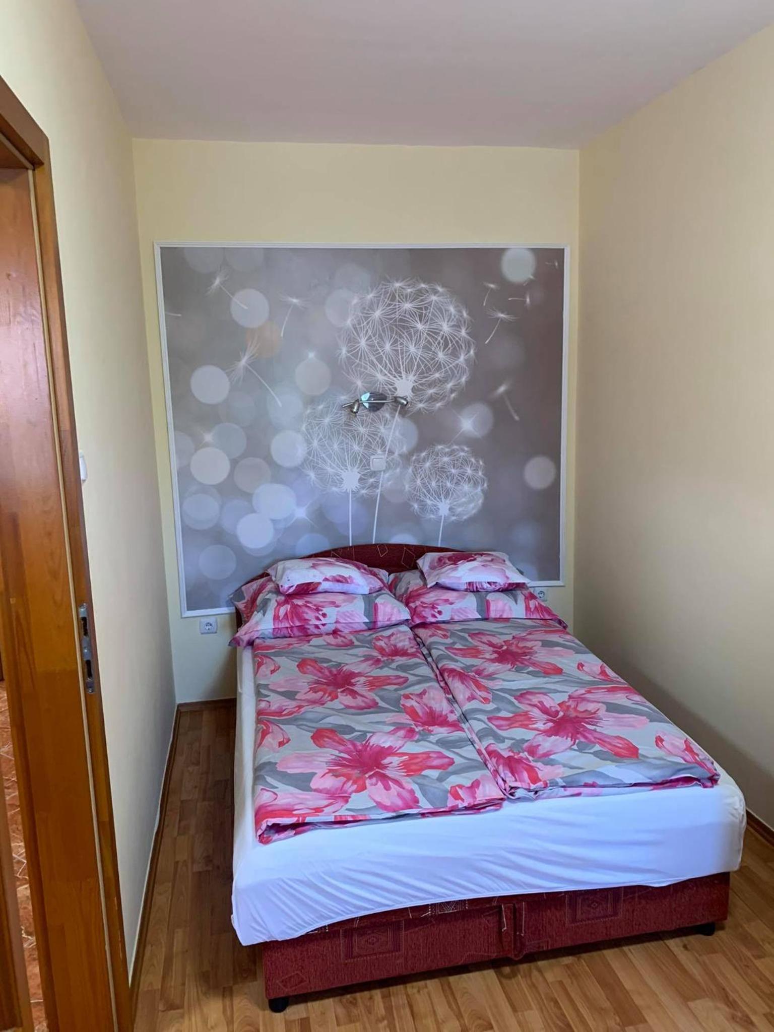 Bíbor Apartman