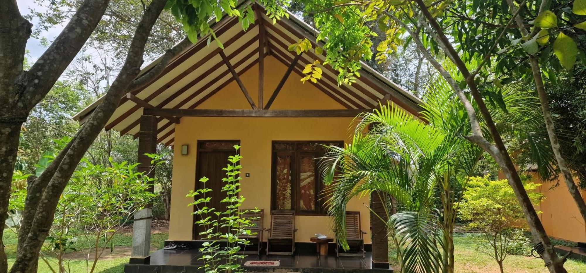 Liyon Rest sigiriya