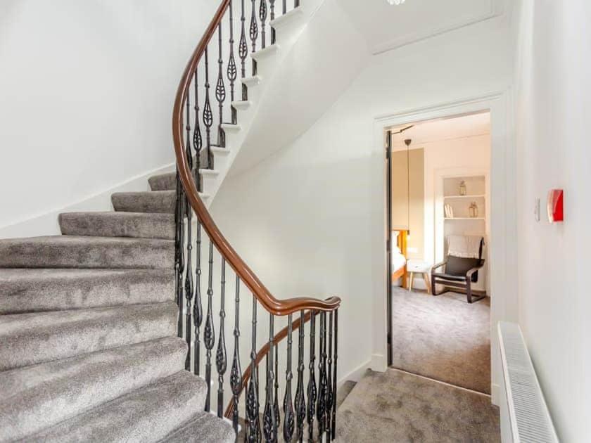 Langley Lodge 7 Double Bedrooms 6 Bathrooms, Smart TVs Ample Parking & Garden view 4