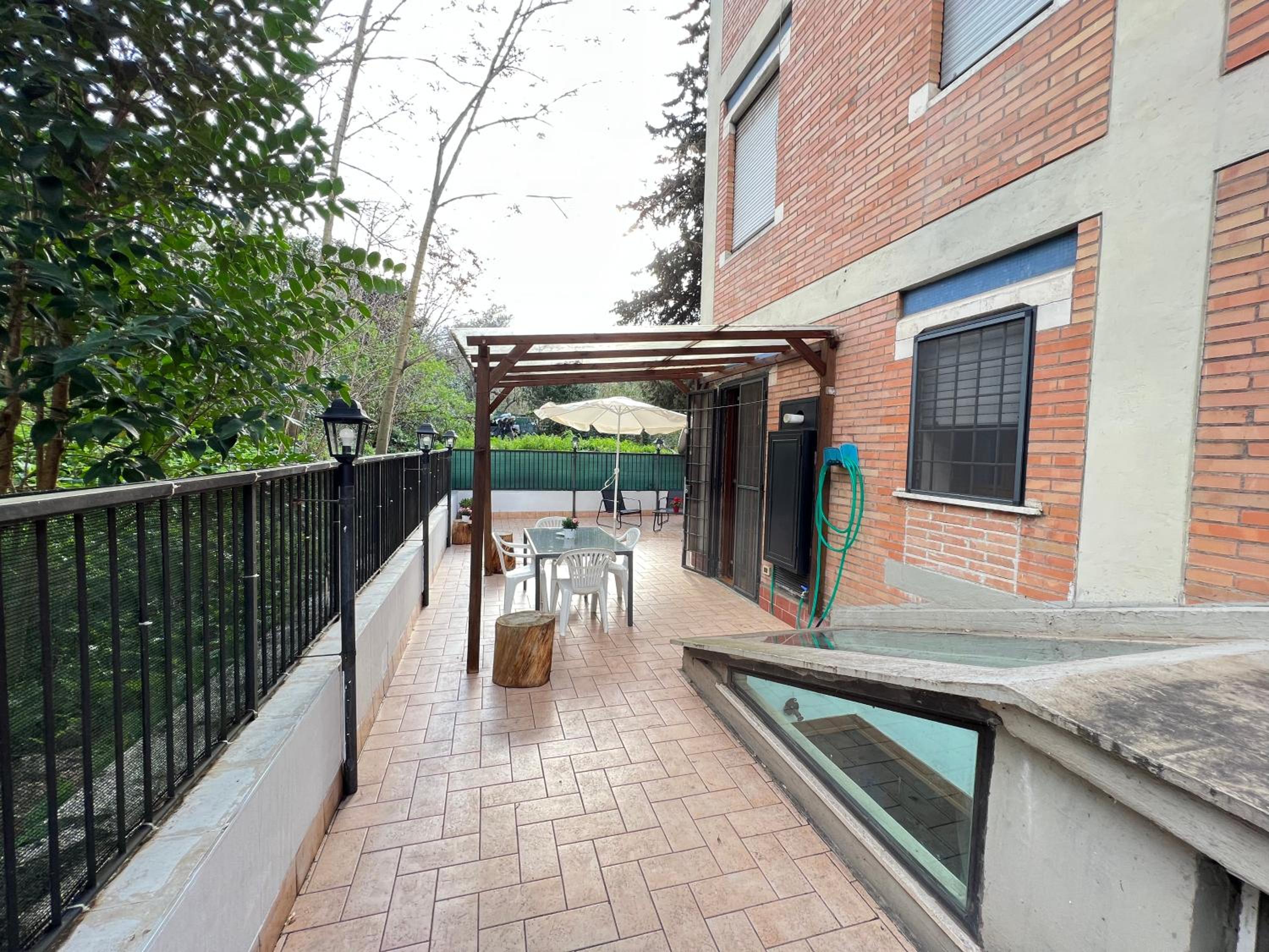 Spacious Vatican Apartments with Terrace