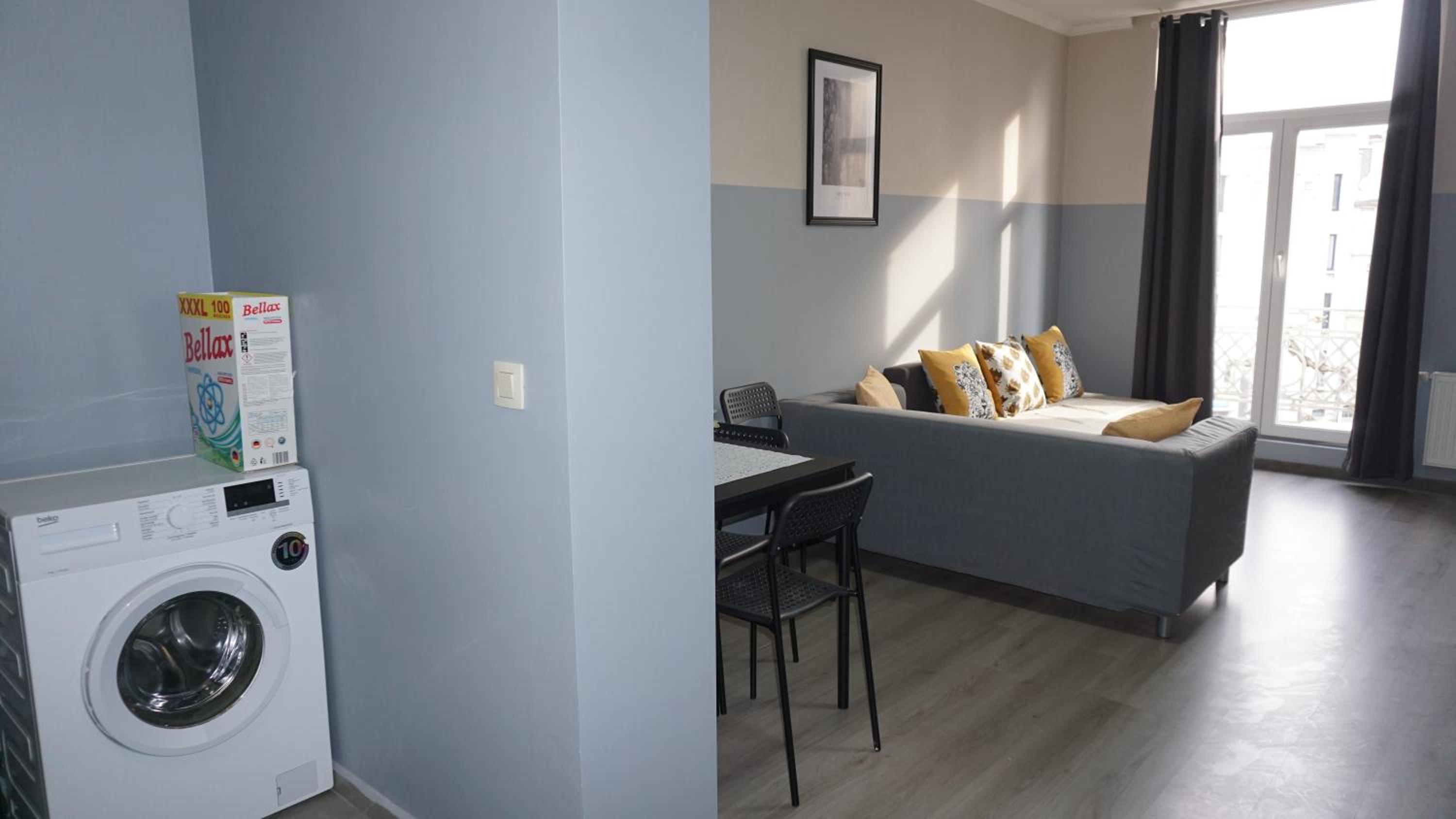 Apartments Plantin 3 sleeping rooms 2 bathrooms.
