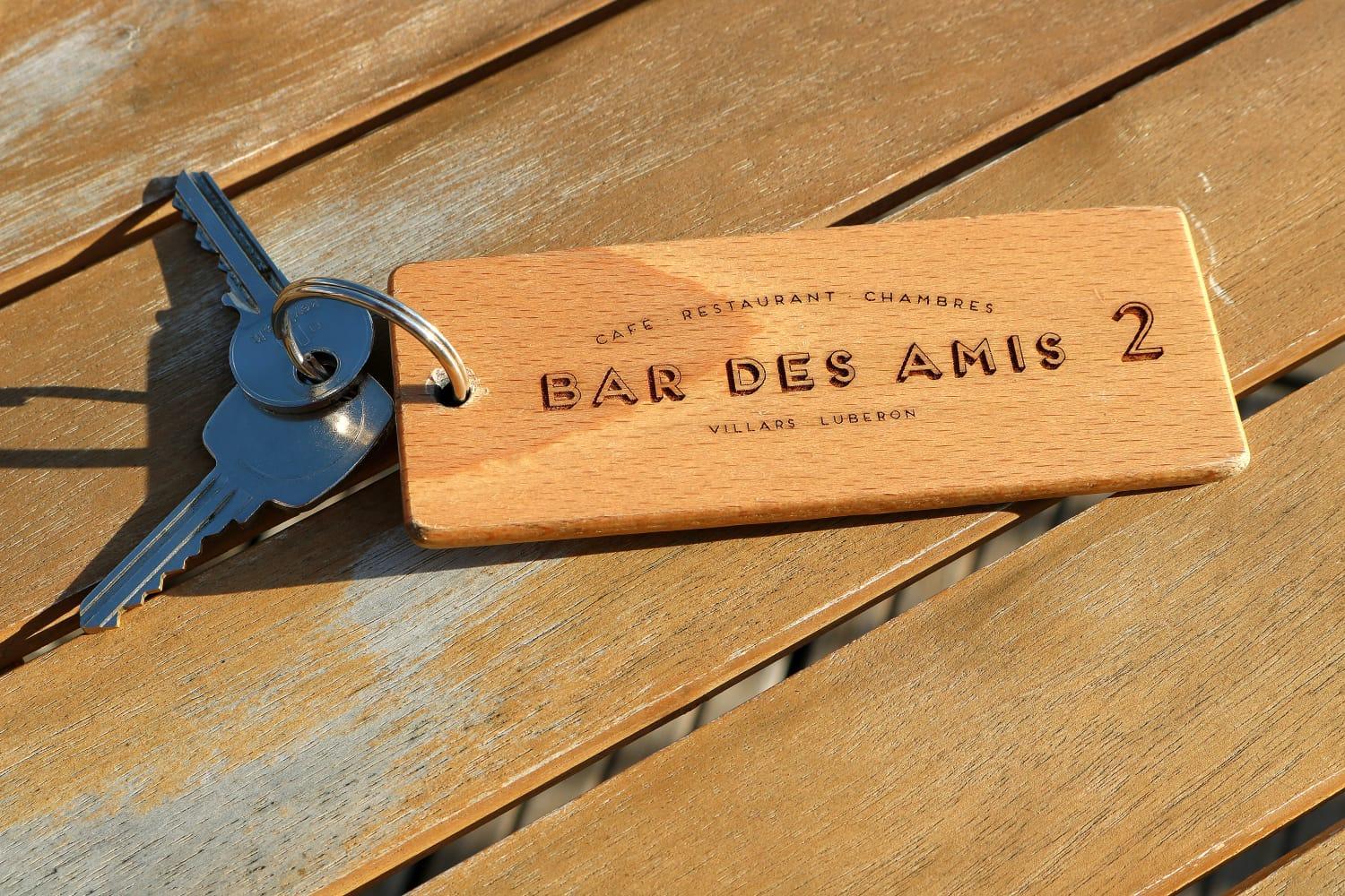 bar