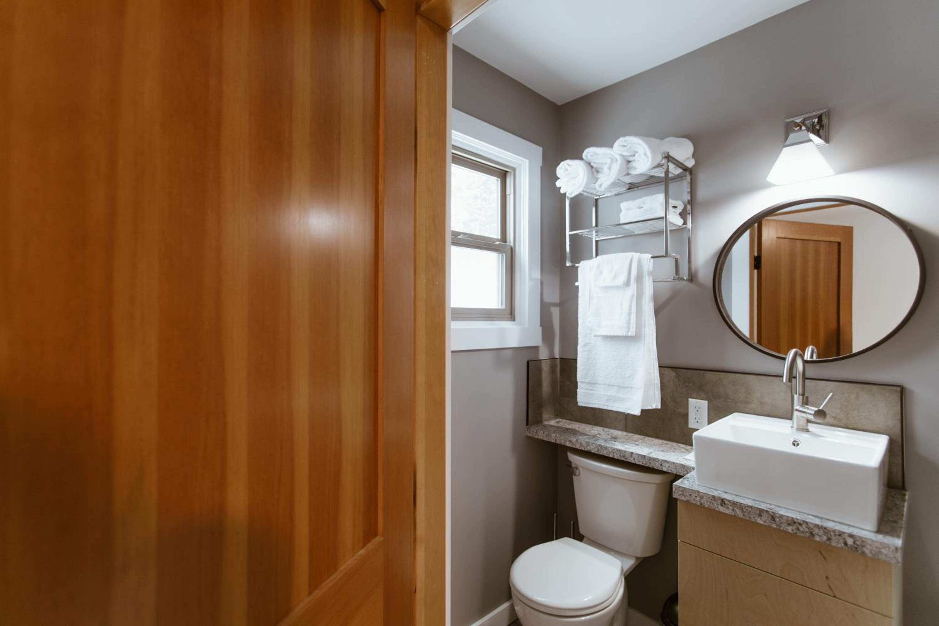 Lone Star Motel - Image 3