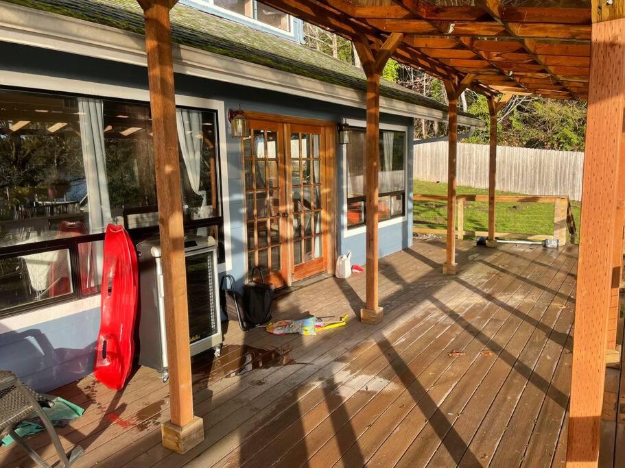 Oceanfront Beach House view 4