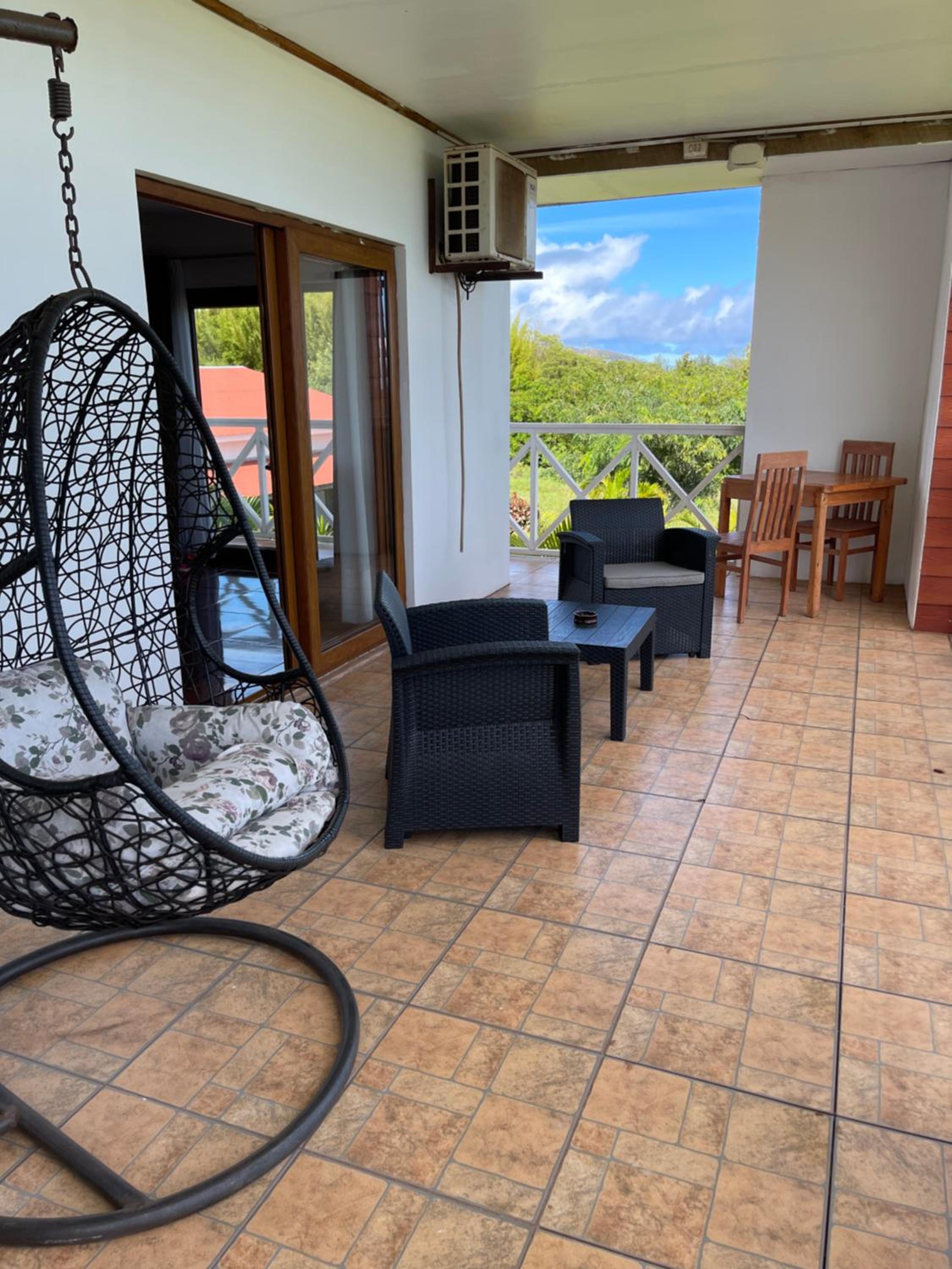 Teanehi Bed & Breakfast