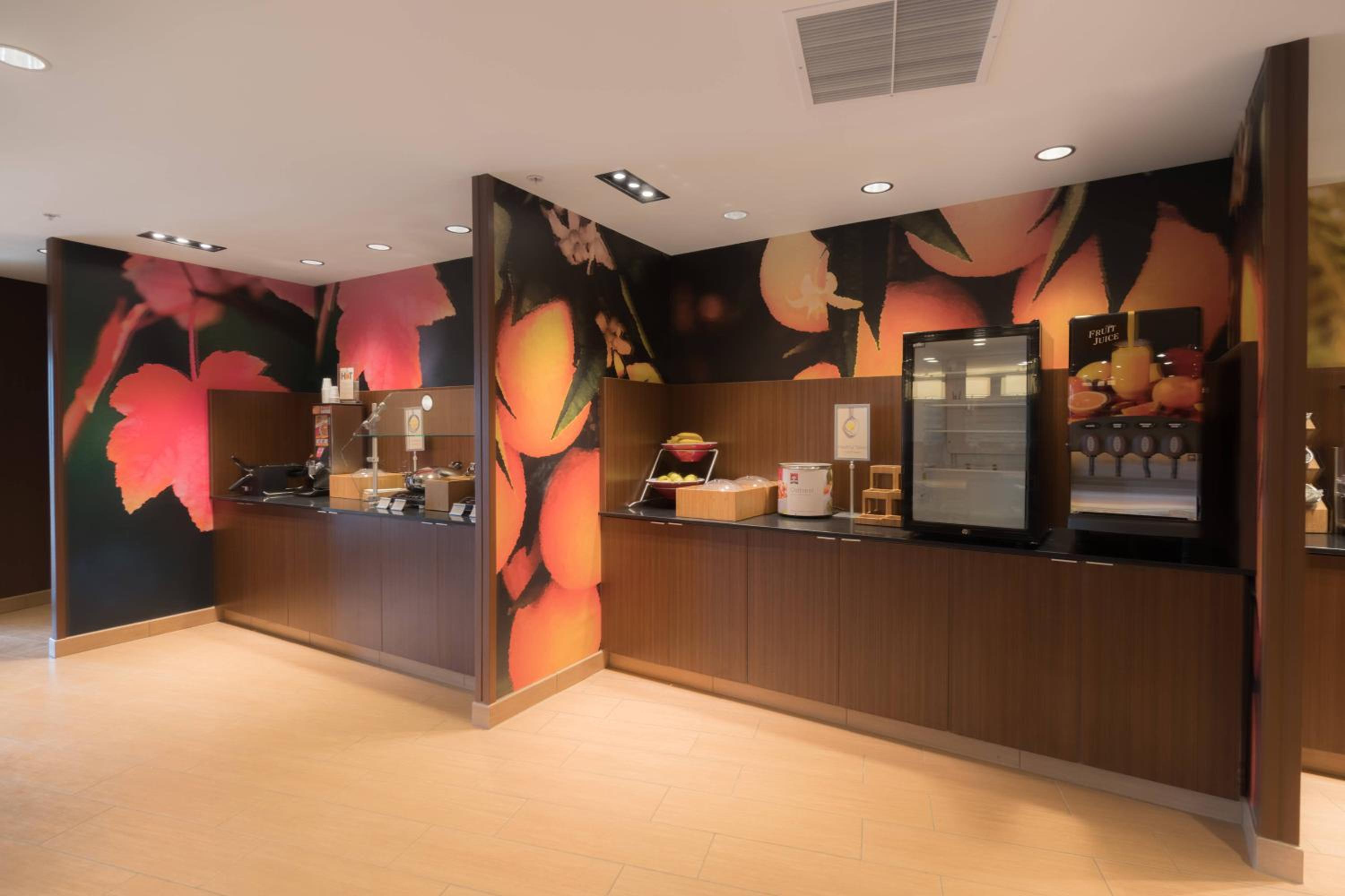 Gaylord Vacations - Fairfield Inn  Suites by Marriott Gaylord - Property Image 9