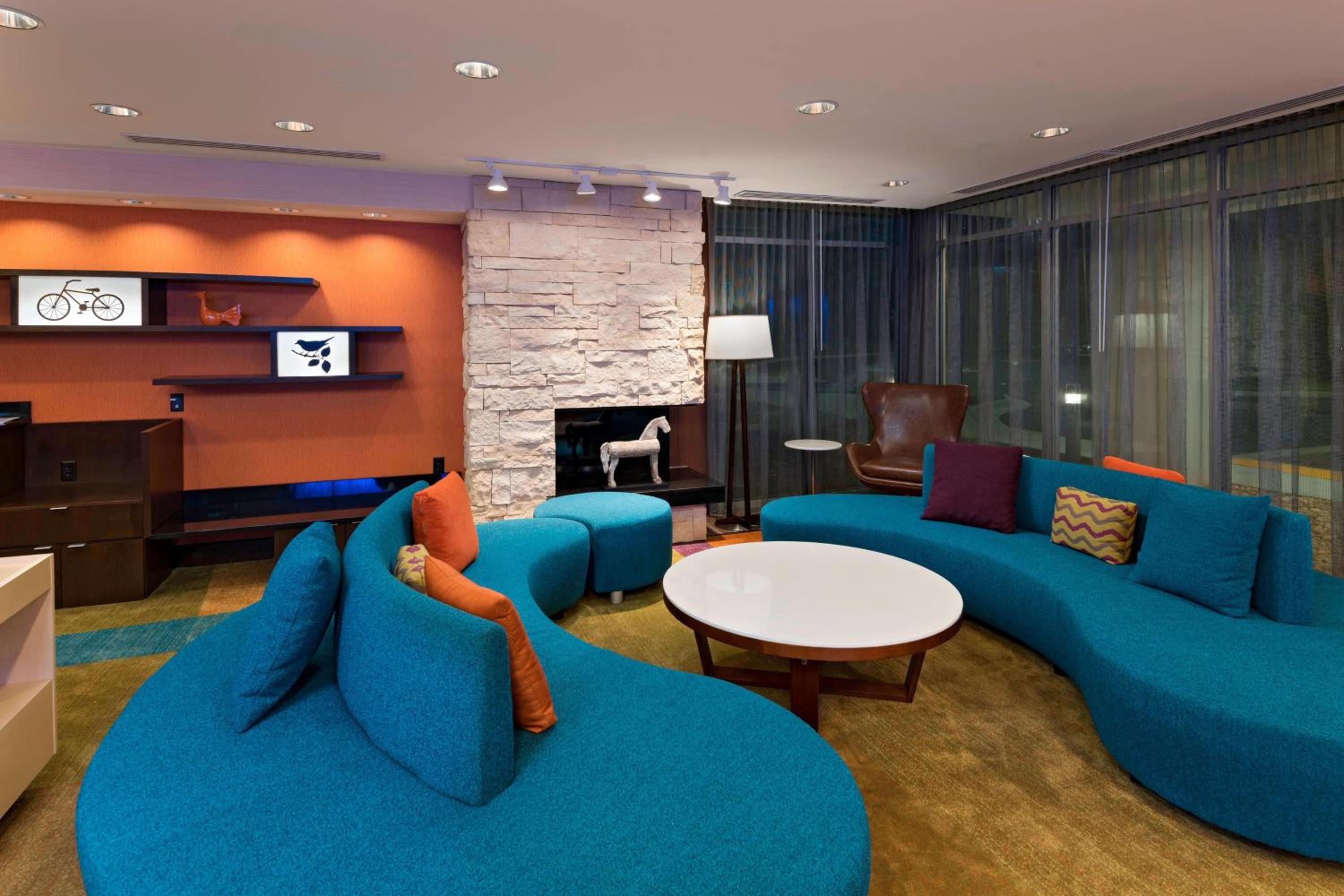 Dublin Vacations - Fairfield Inn  Suites by Marriott Dublin - Property Image 1