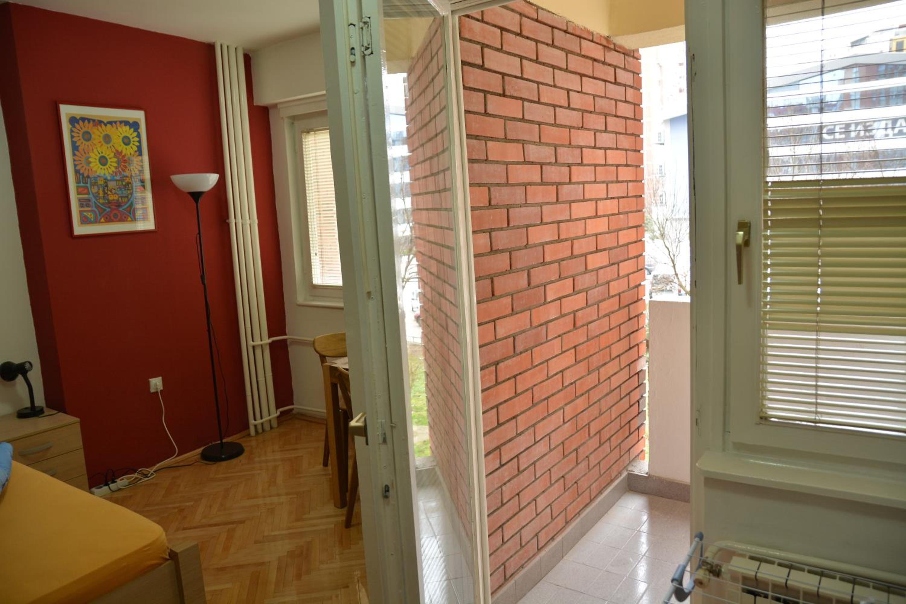 Photo 12