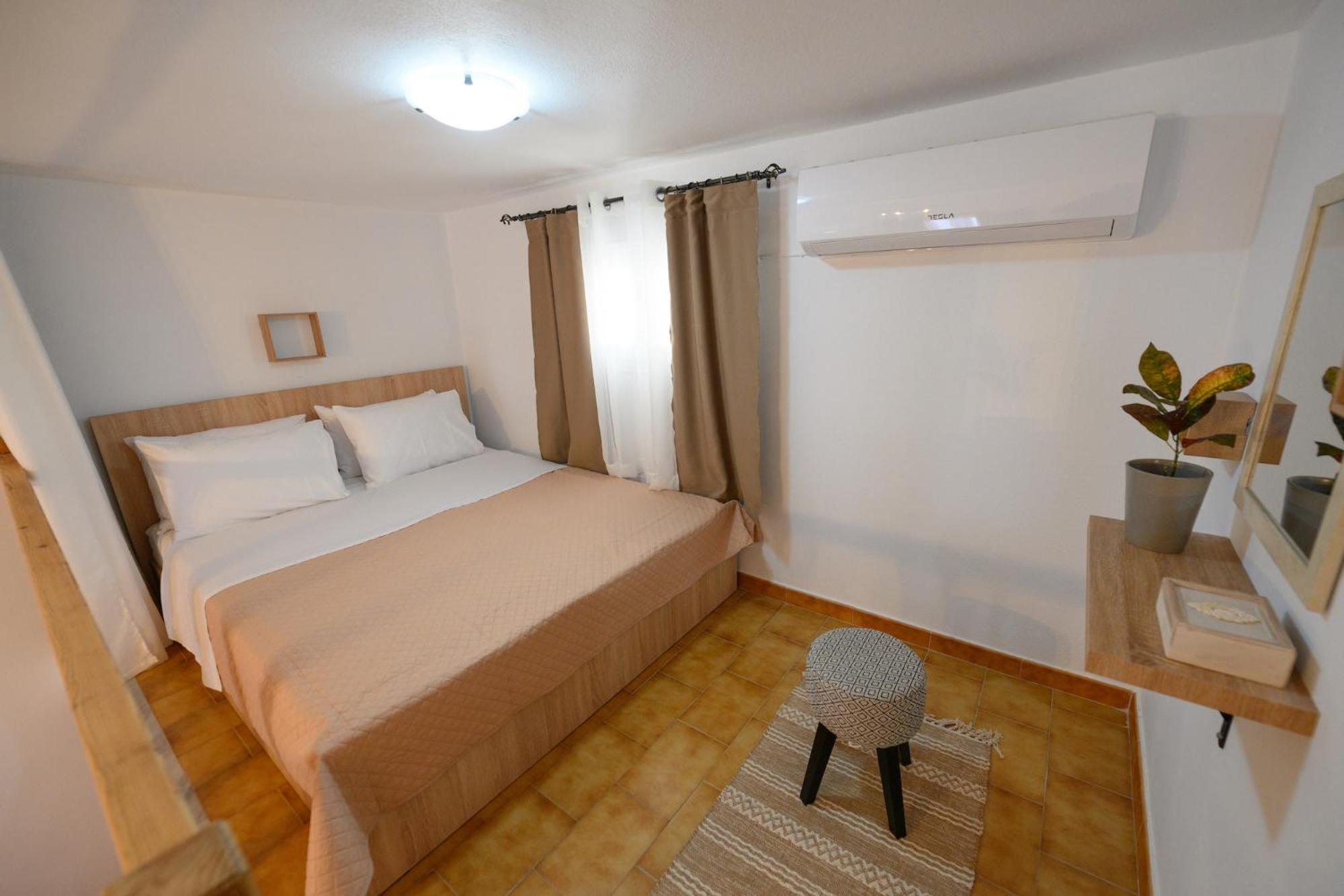 Verano Apartments photo 4