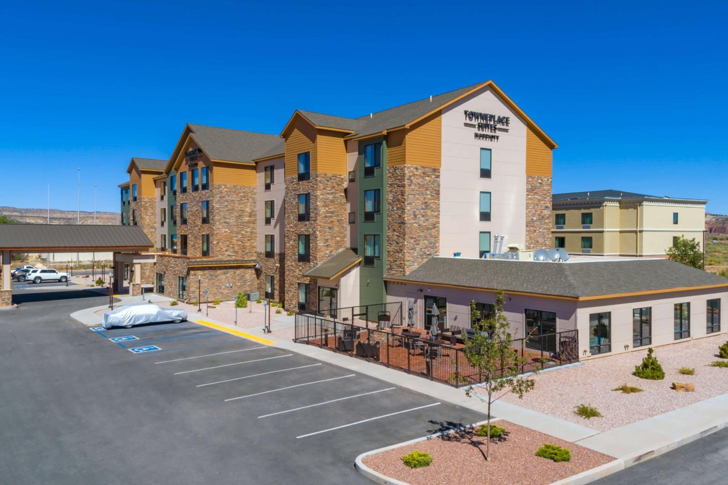 Gallup Vacations - TownePlace by Marriott Suites Gallup - Property Image 1