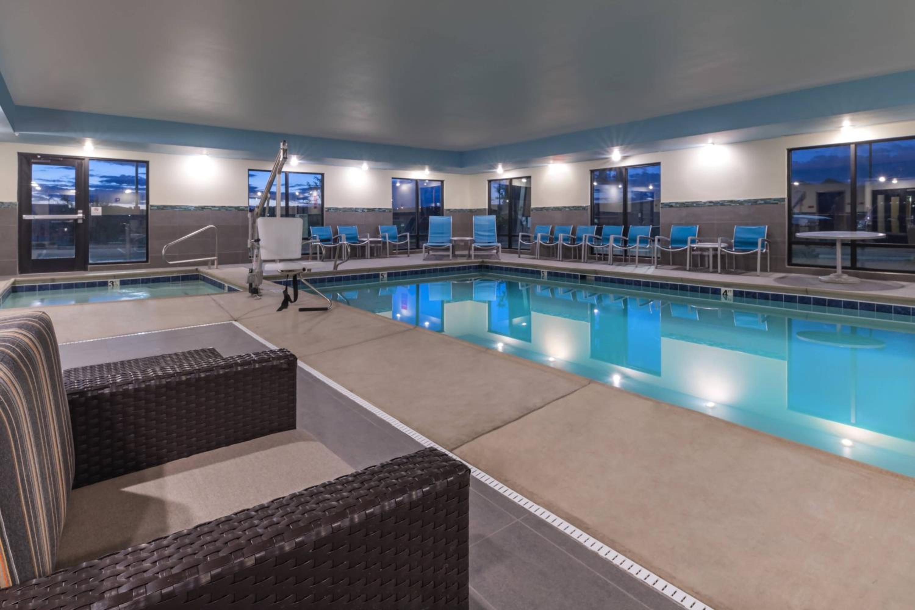 Gallup Vacations - TownePlace by Marriott Suites Gallup - Property Image 5
