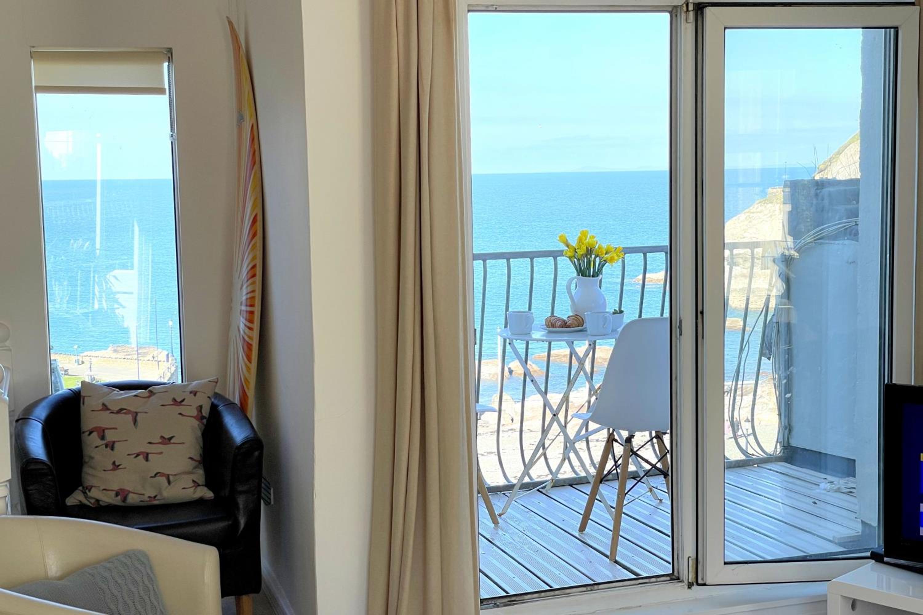ILFRACOMBE ORIEL 3 Bedrooms view 5