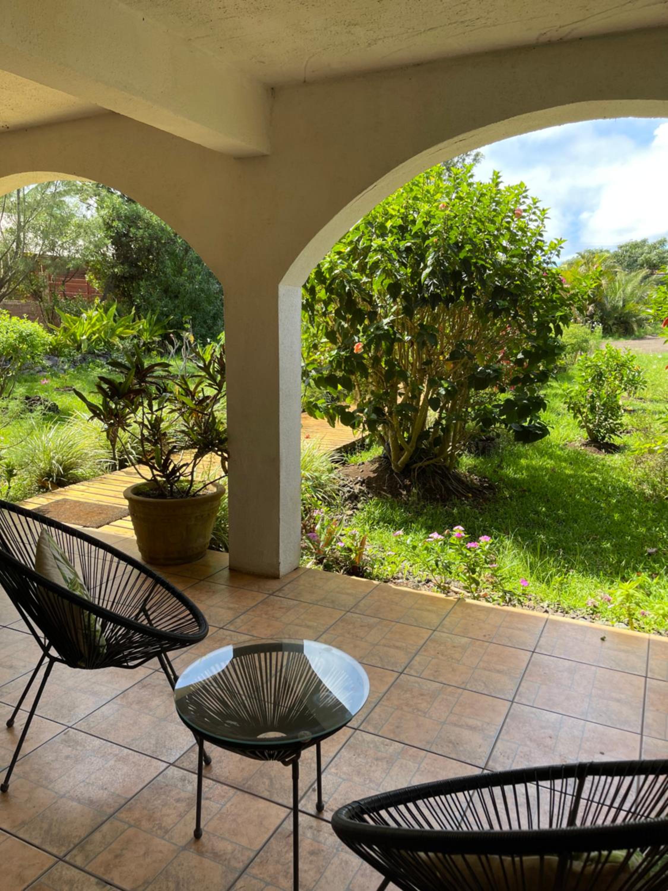 Teanehi Bed & Breakfast