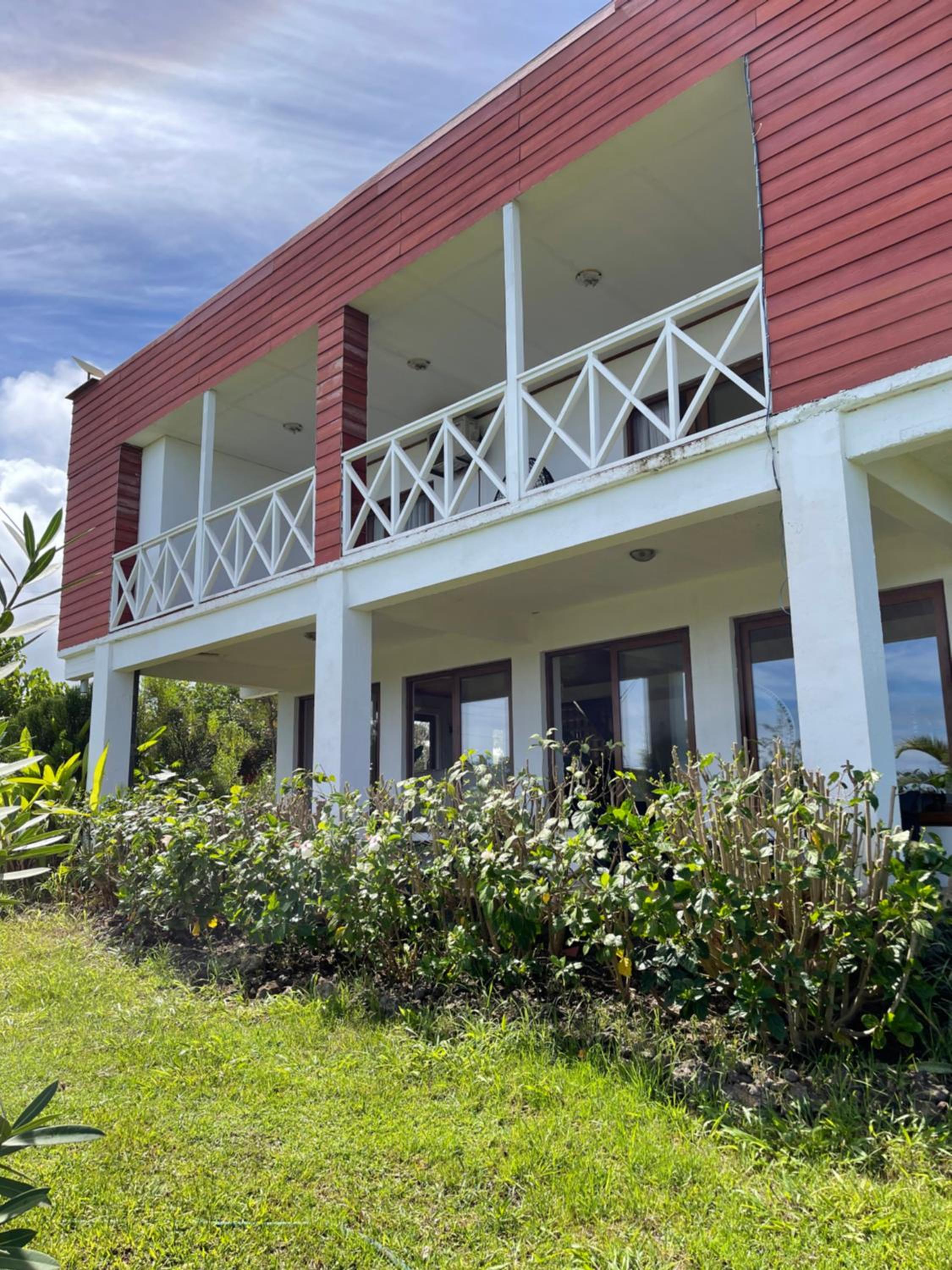 Teanehi Bed & Breakfast