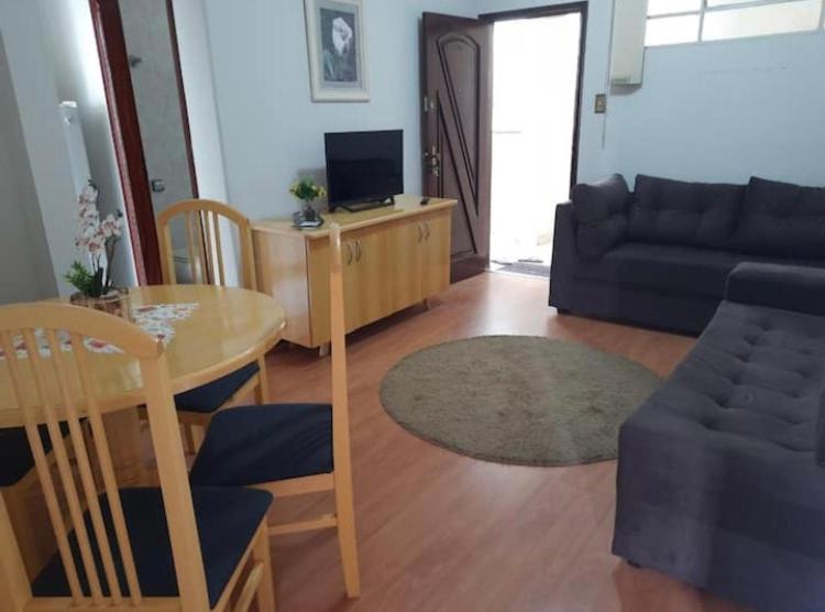 Apartamento Central, quarto andar