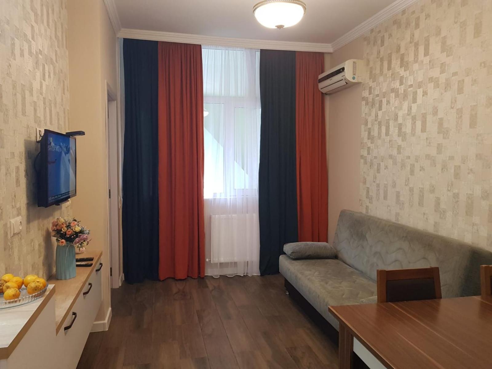 Seaside Apartments Batumi zurab gorgiladze street 96 2 th floor view 3