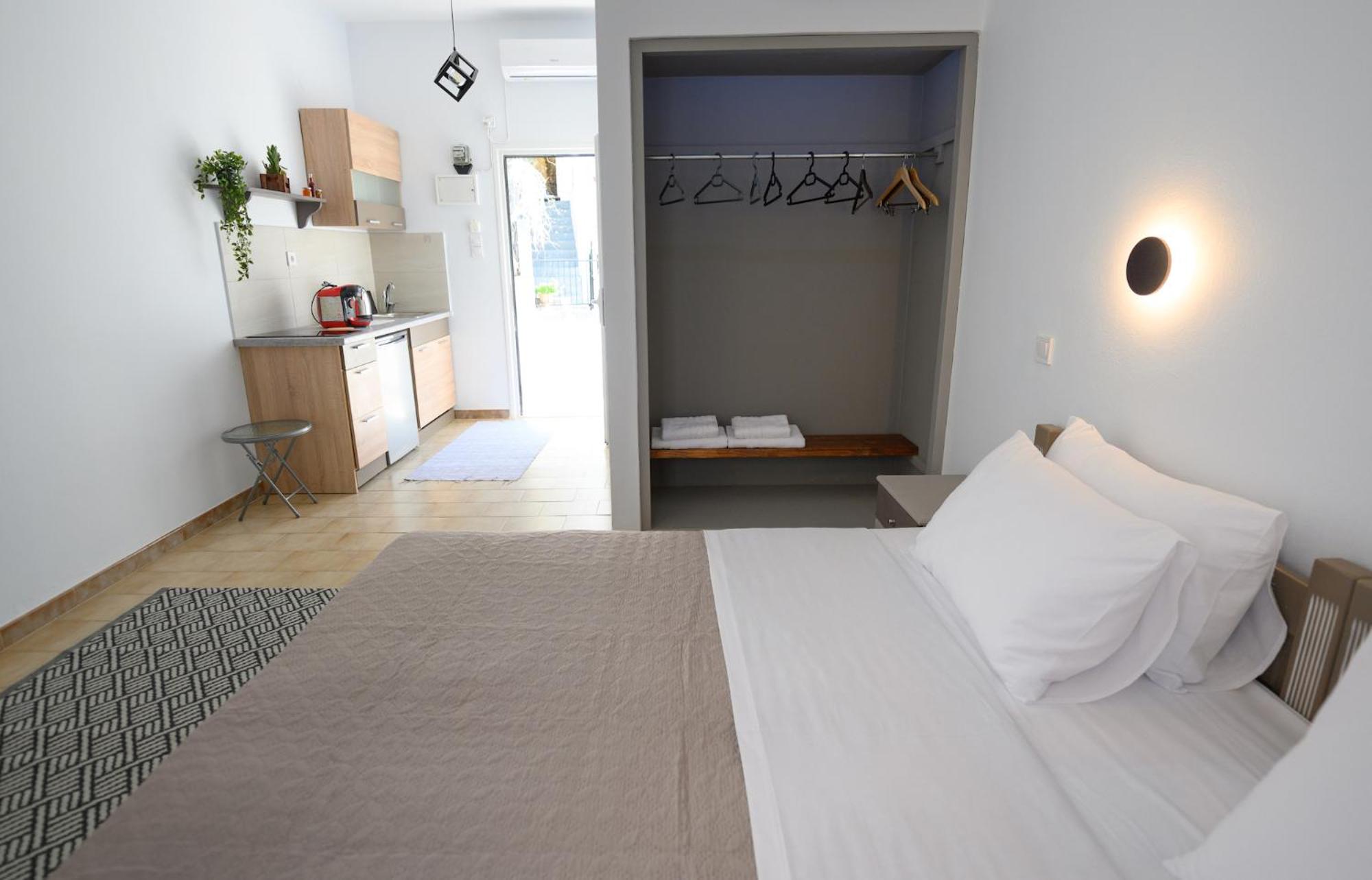 Verano Apartments photo 2