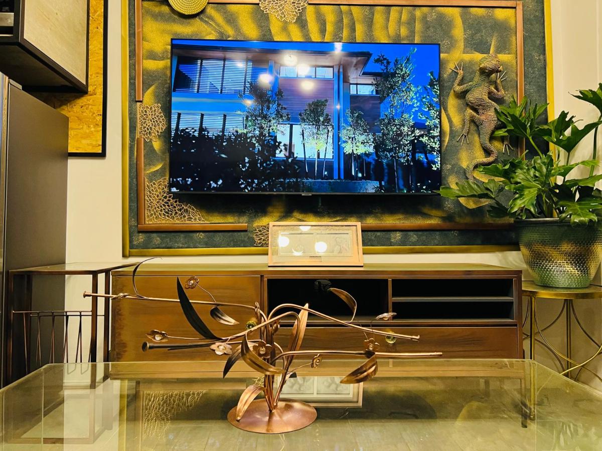 Hotel 24 On Basil Boutique Luxury hotel - Image 1