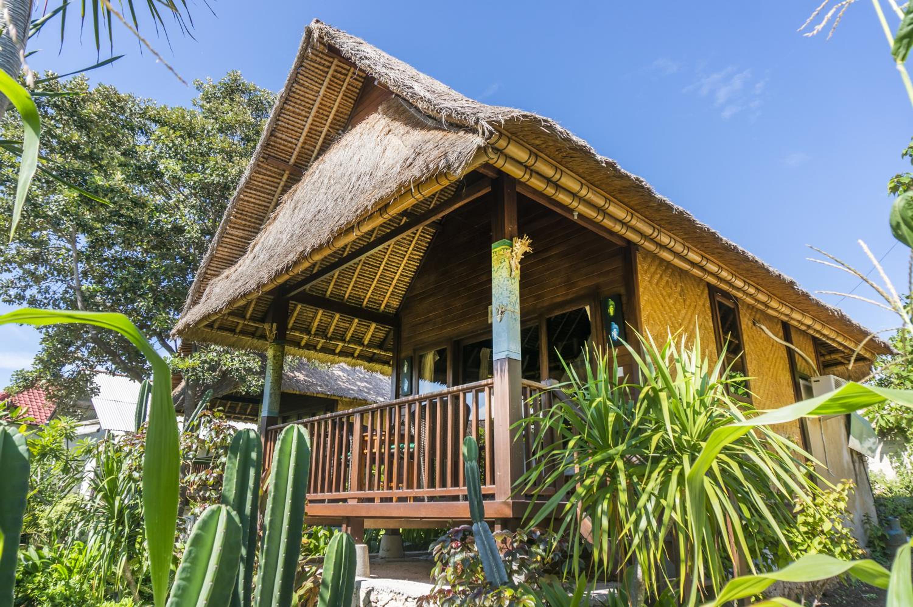 Nanuk's Bungalows