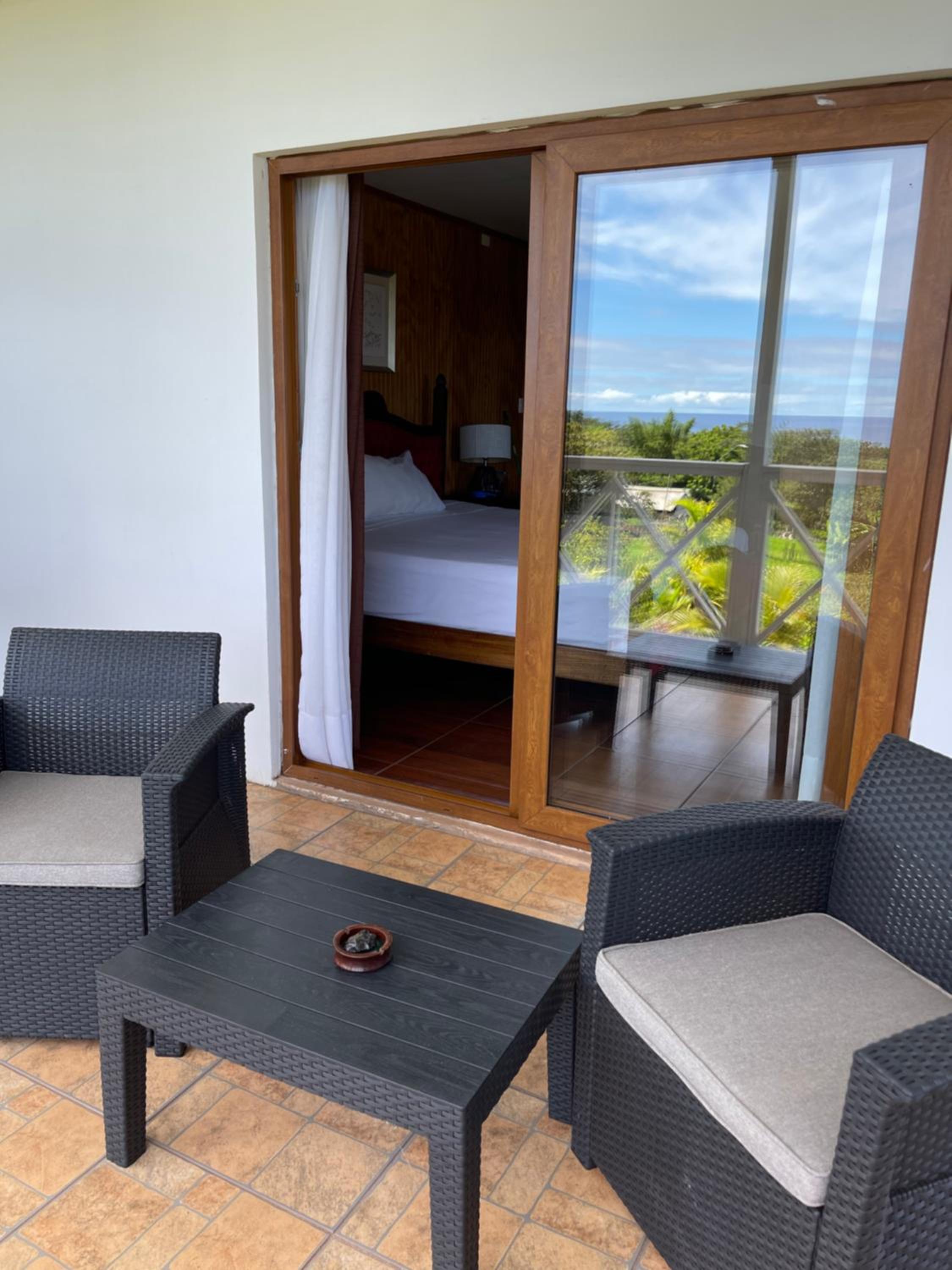 Teanehi Bed & Breakfast