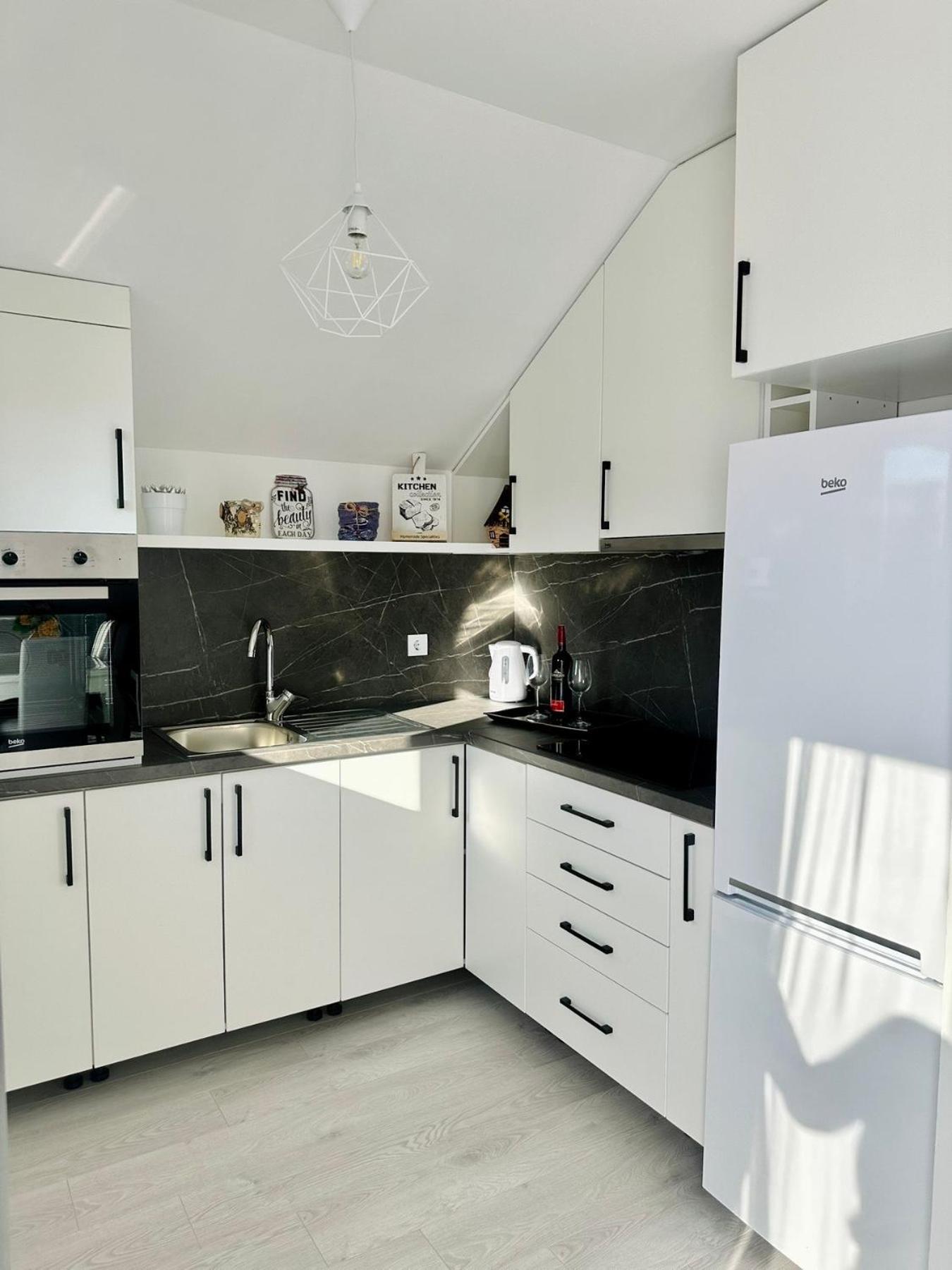 Lux Apartments Minja