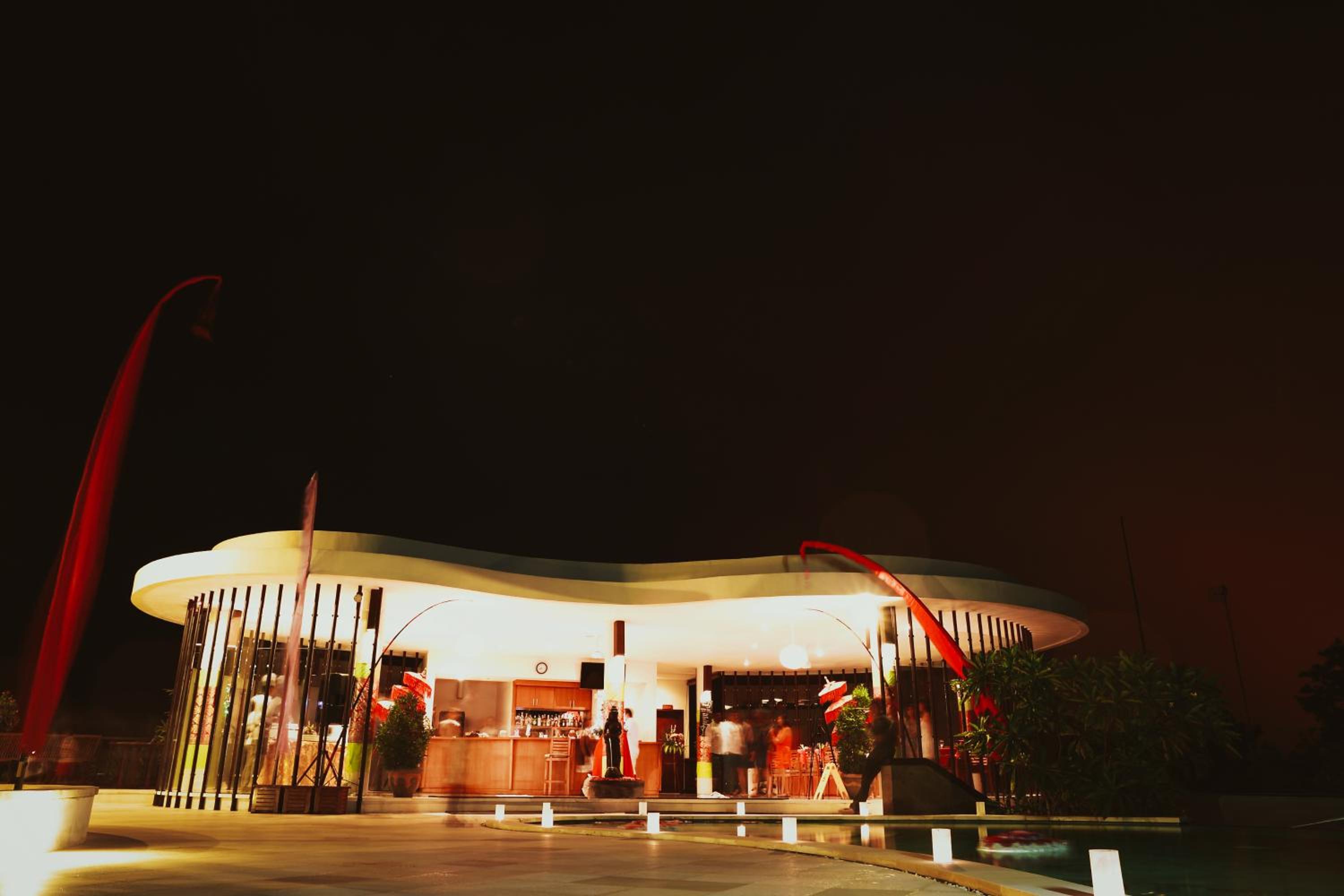 Mahagiri Villas & Spa Dreamland